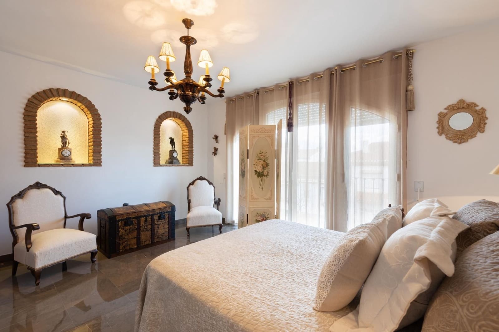 4 soveværelse Villa til salg i Atarfe - € 380.000 (Ref: 9534307)