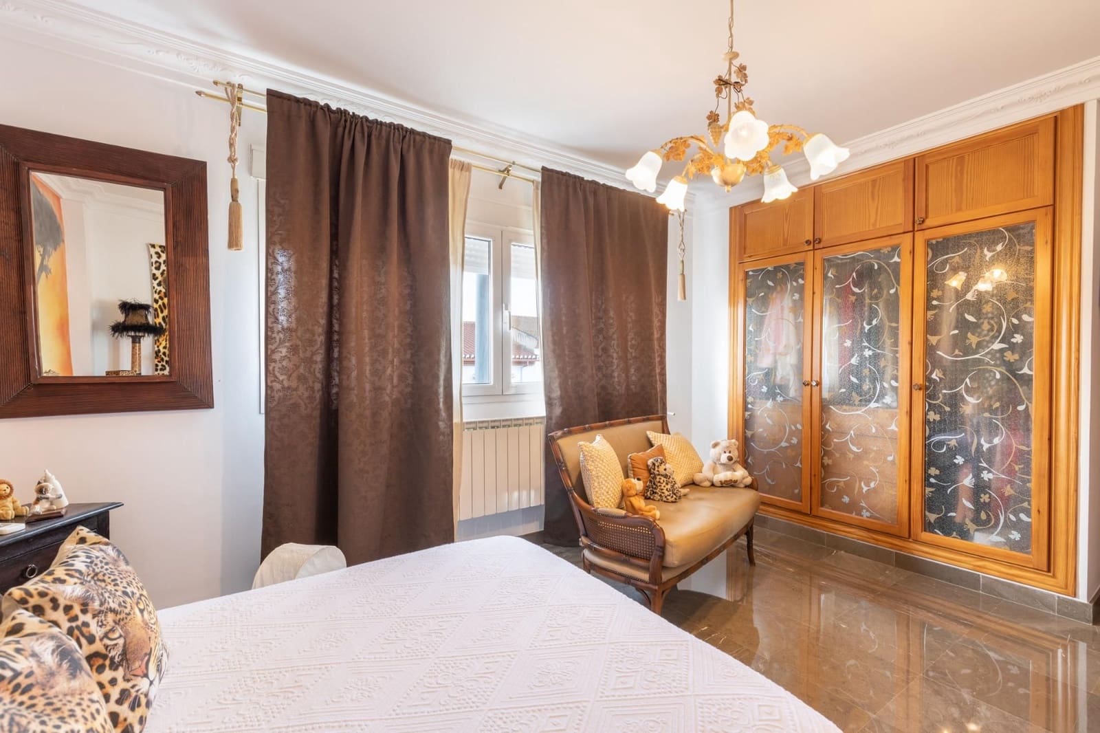 4 soveværelse Villa til salg i Atarfe - € 380.000 (Ref: 9534307)