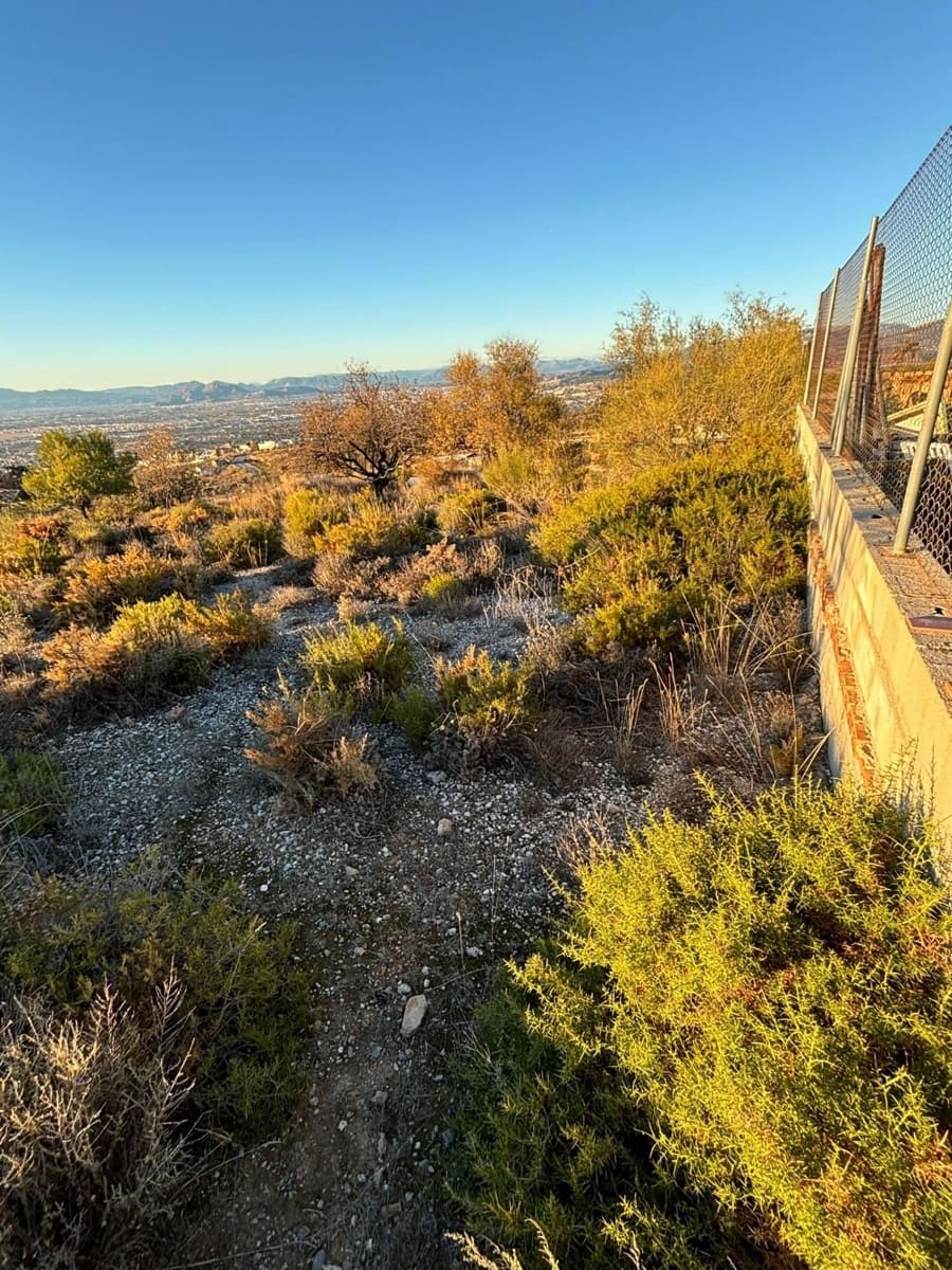 Terrain à Bâtir à vendre à Gojar - 33 000 € (Ref: 9534308)