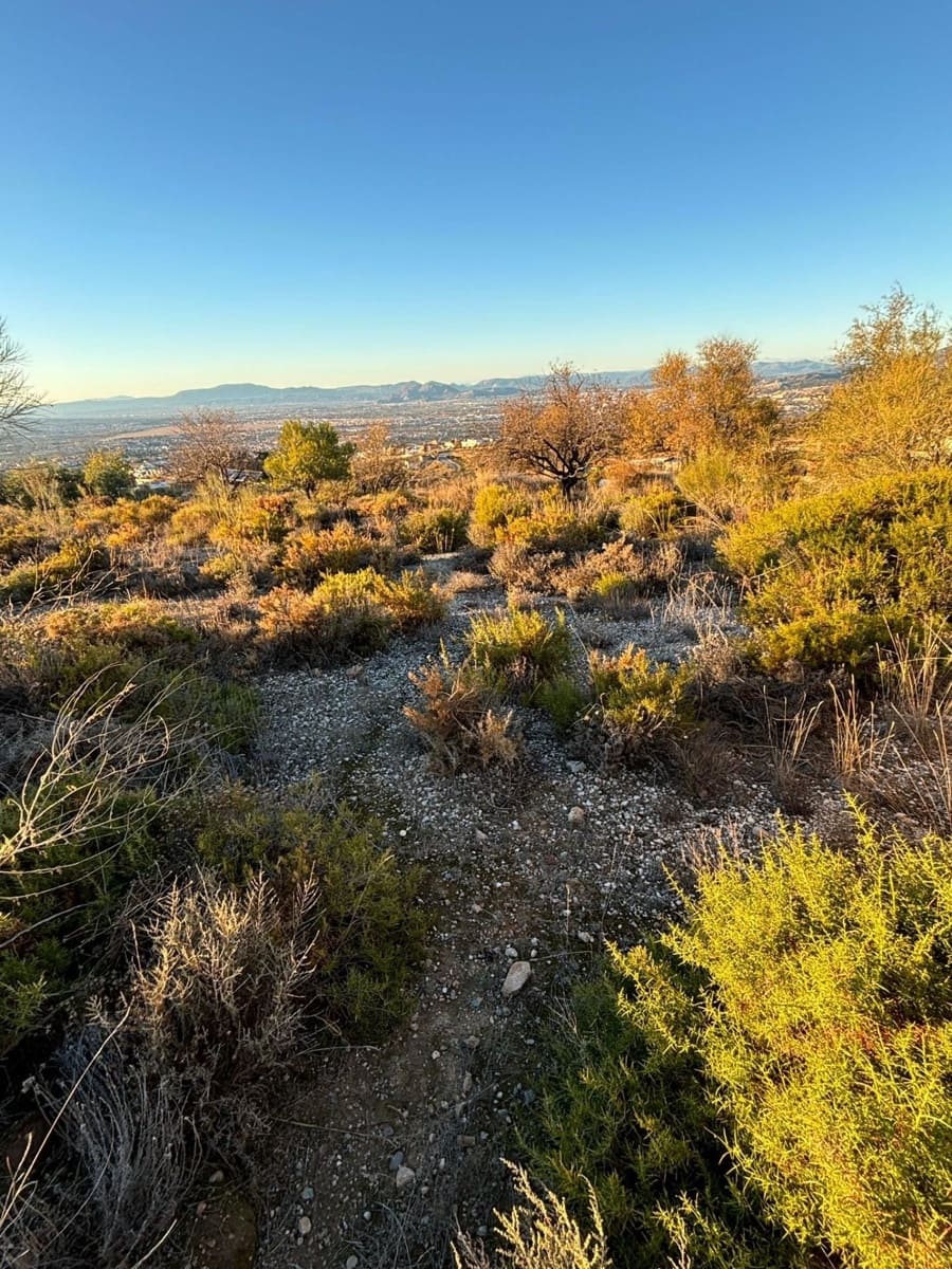 Terrain à Bâtir à vendre à Gojar - 33 000 € (Ref: 9534308)