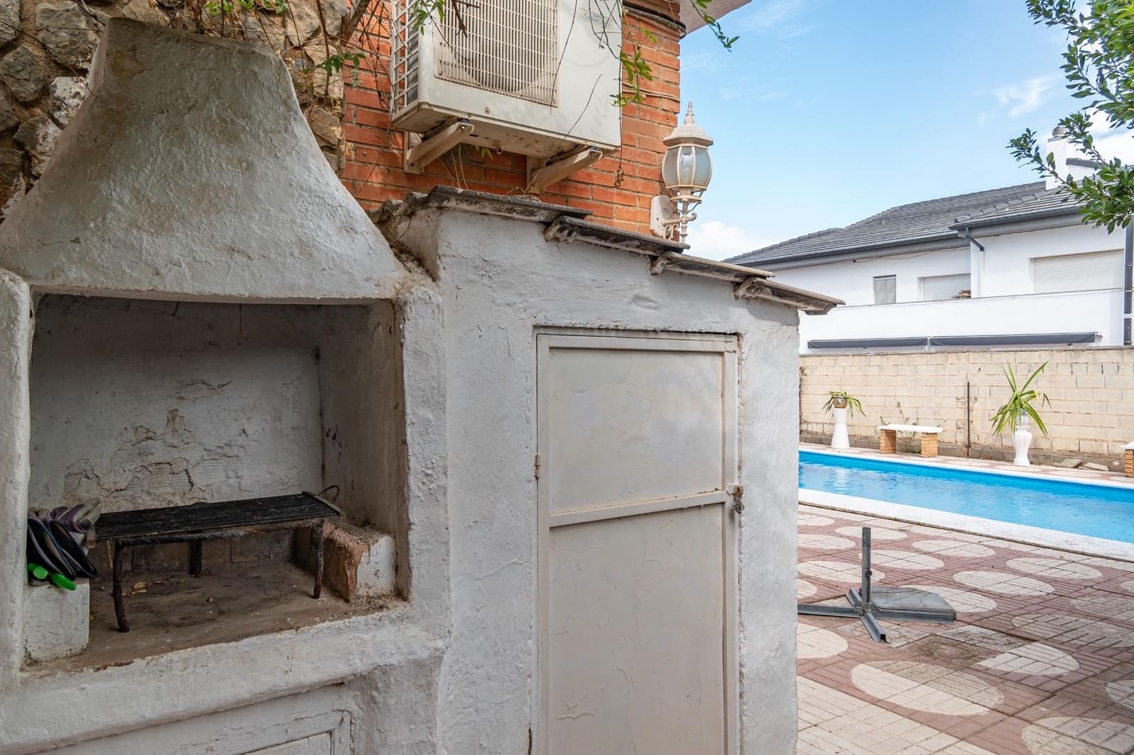 5 soveværelse Villa til salg i Otura med swimmingpool garage - € 370.000 (Ref: 9534309)