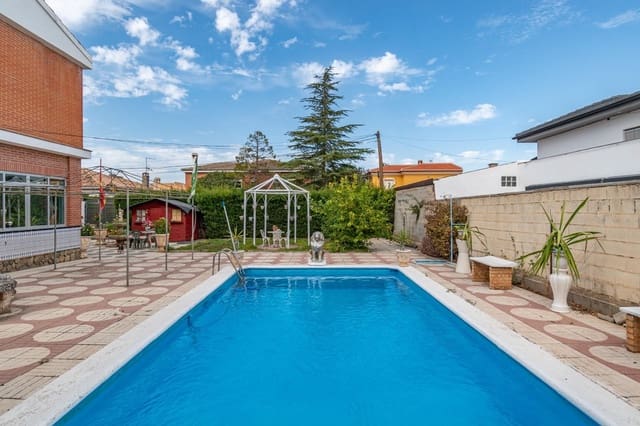 5 soveværelse Villa til salg i Otura med swimmingpool garage - € 370.000 (Ref: 9534309)