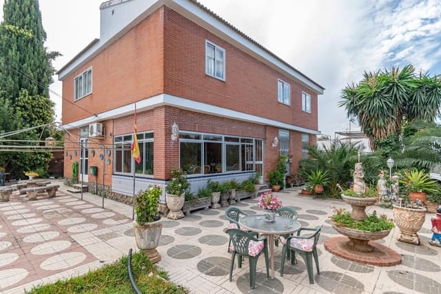 5 soveværelse Villa til salg i Otura med swimmingpool garage - € 370.000 (Ref: 9534309)