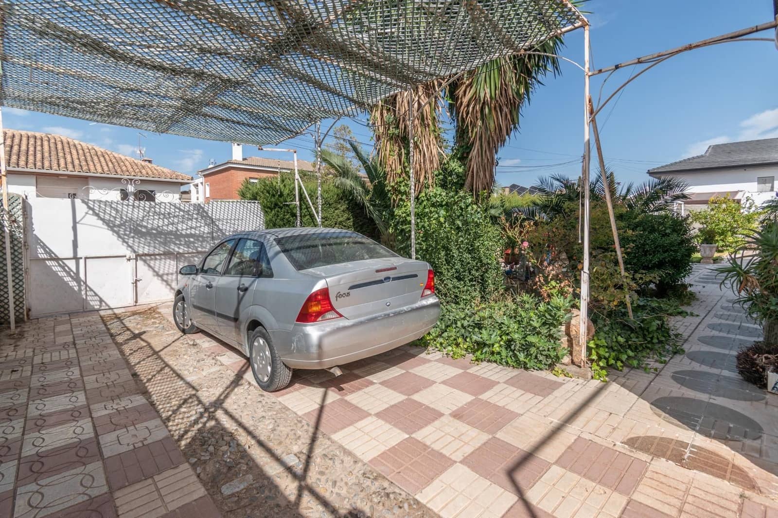 5 soveværelse Villa til salg i Otura med swimmingpool garage - € 370.000 (Ref: 9534309)