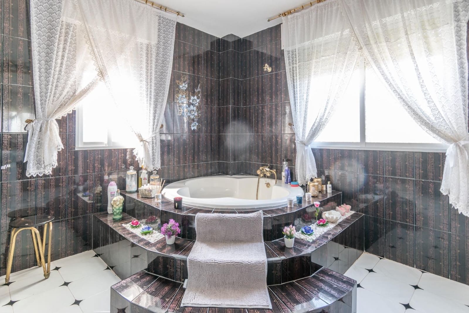 5 soveværelse Villa til salg i Otura med swimmingpool garage - € 370.000 (Ref: 9534309)