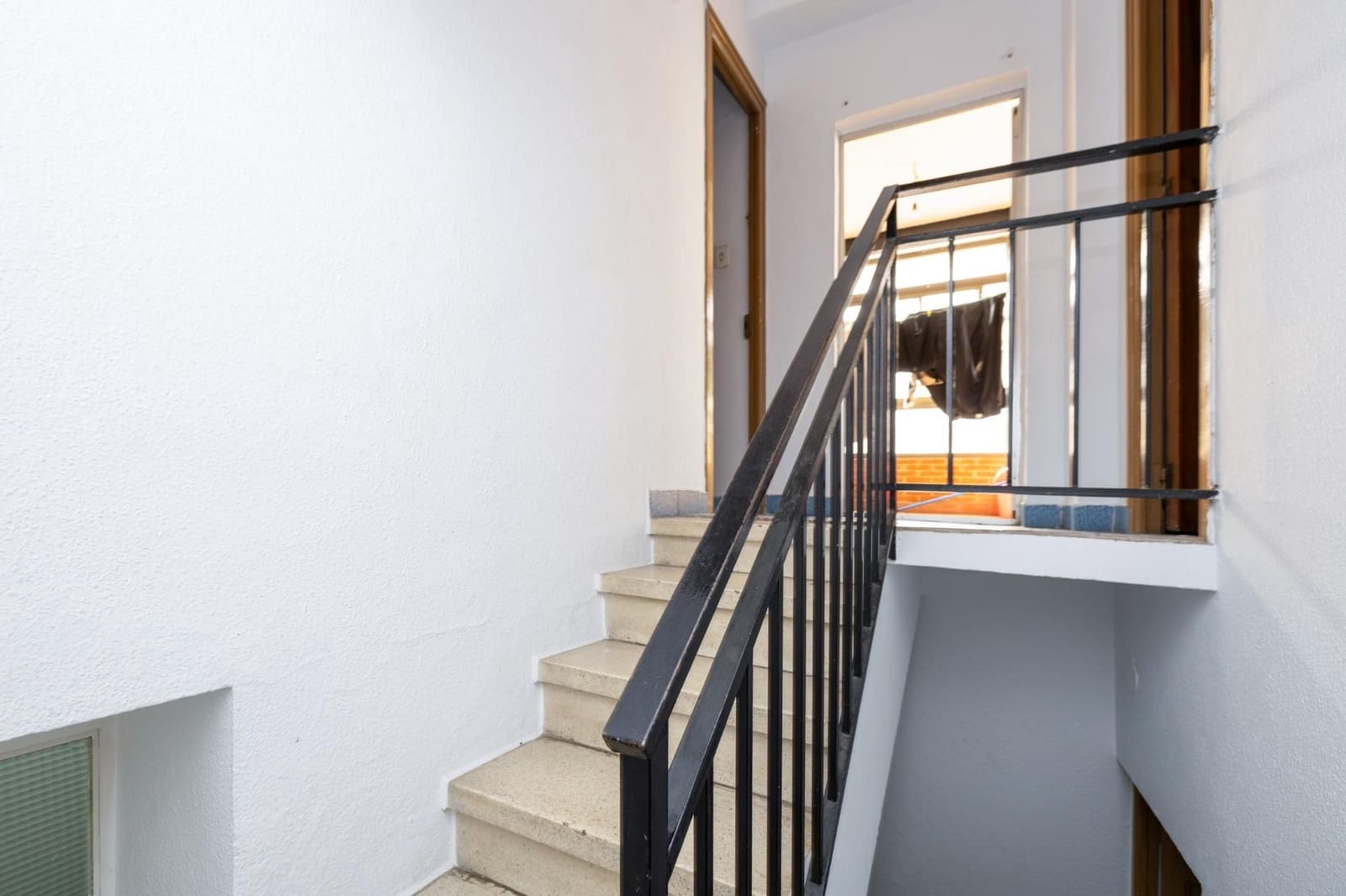 4 soverom Hus til salgs i Granada by med garasje - € 345 000 (Ref: 9534311)