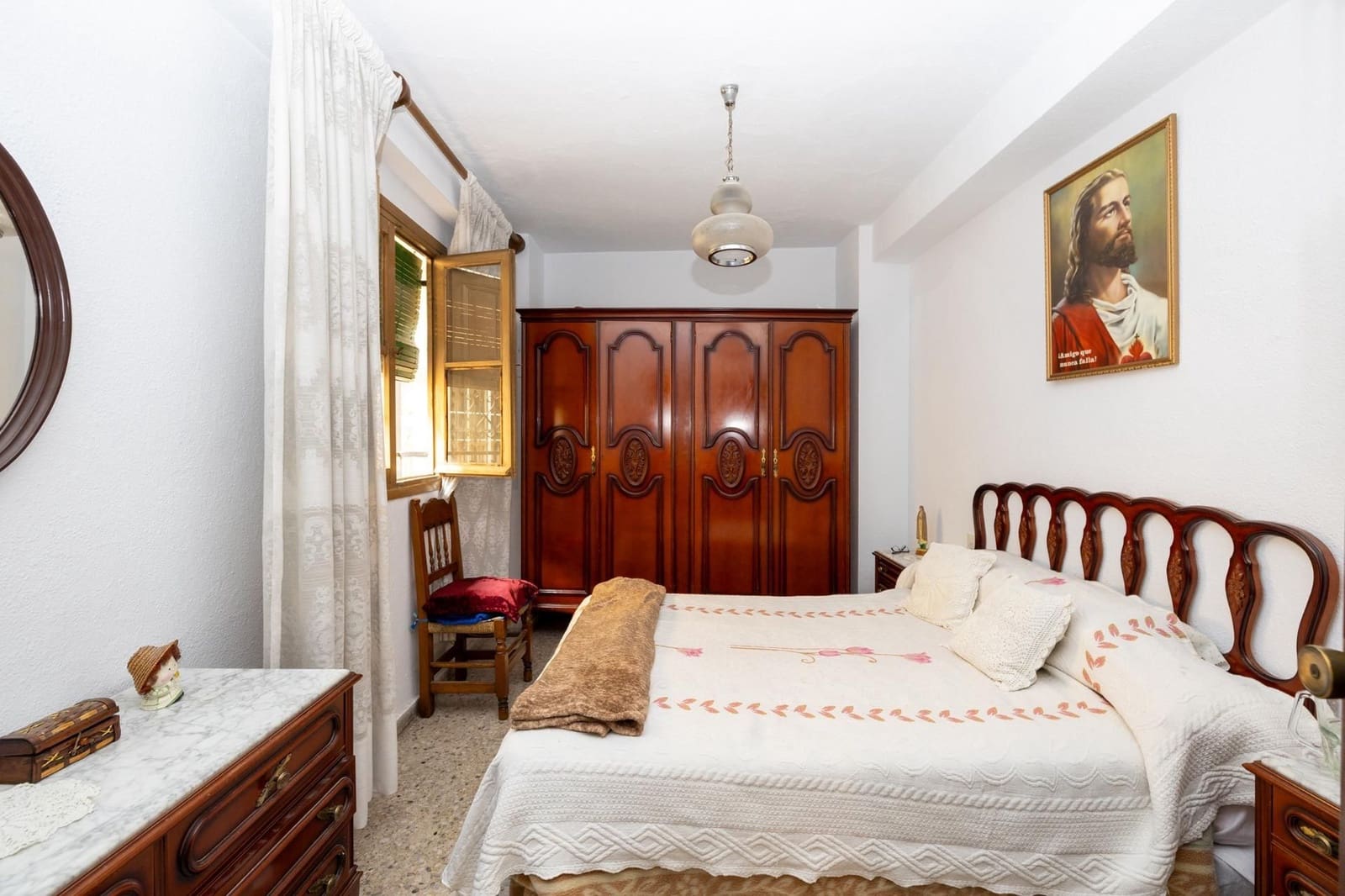 4 soverom Hus til salgs i Granada by med garasje - € 345 000 (Ref: 9534311)