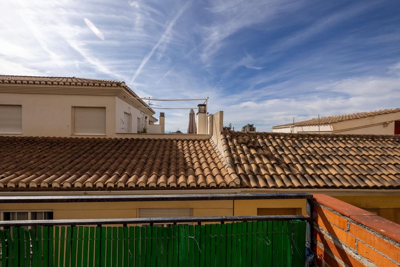 4 soverom Hus til salgs i Granada by med garasje - € 345 000 (Ref: 9534311)