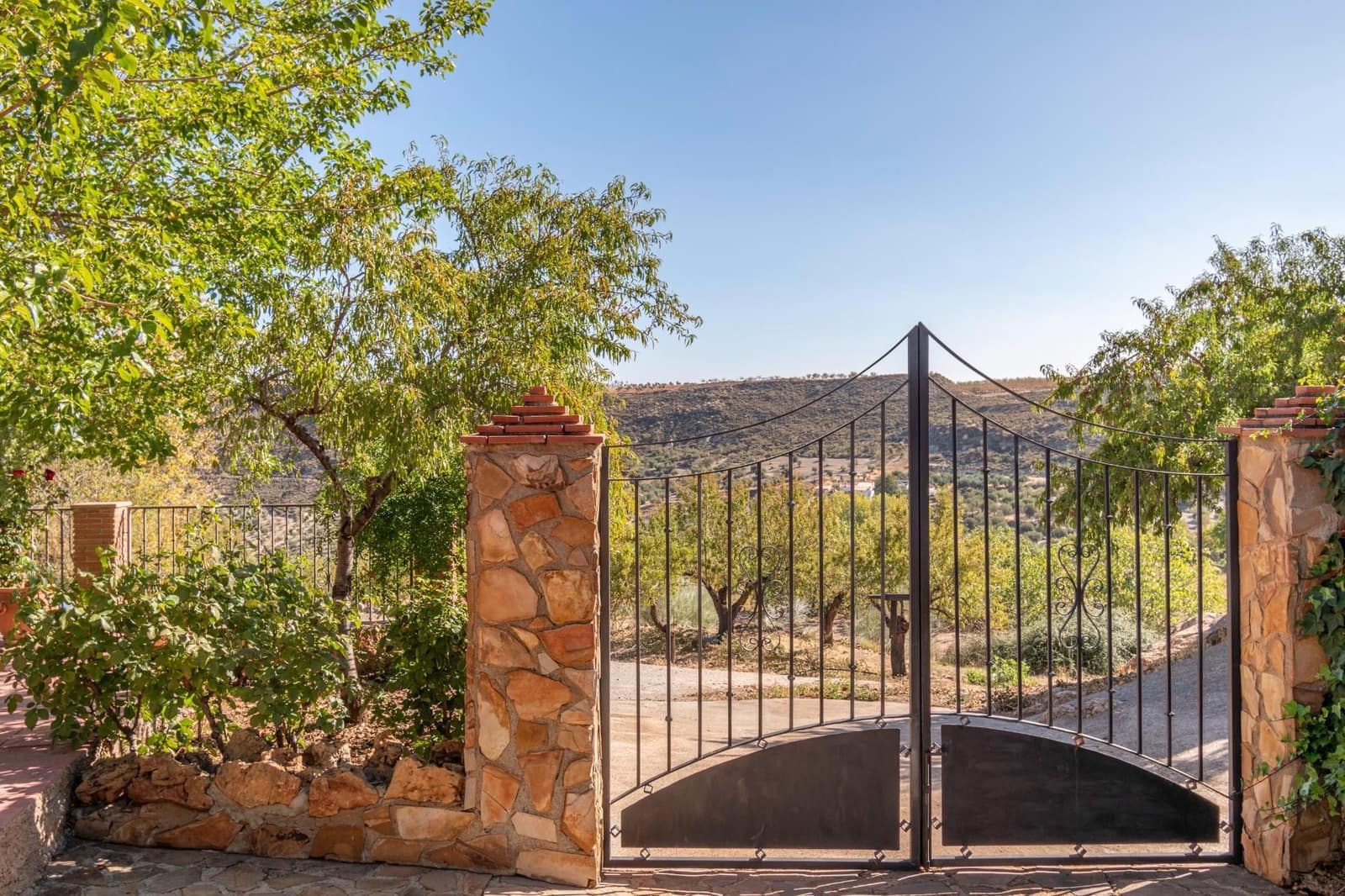 Finca/Casa Rural de 3 habitaciones en La Peza en venta - 149.900 € (Ref: 9534312)