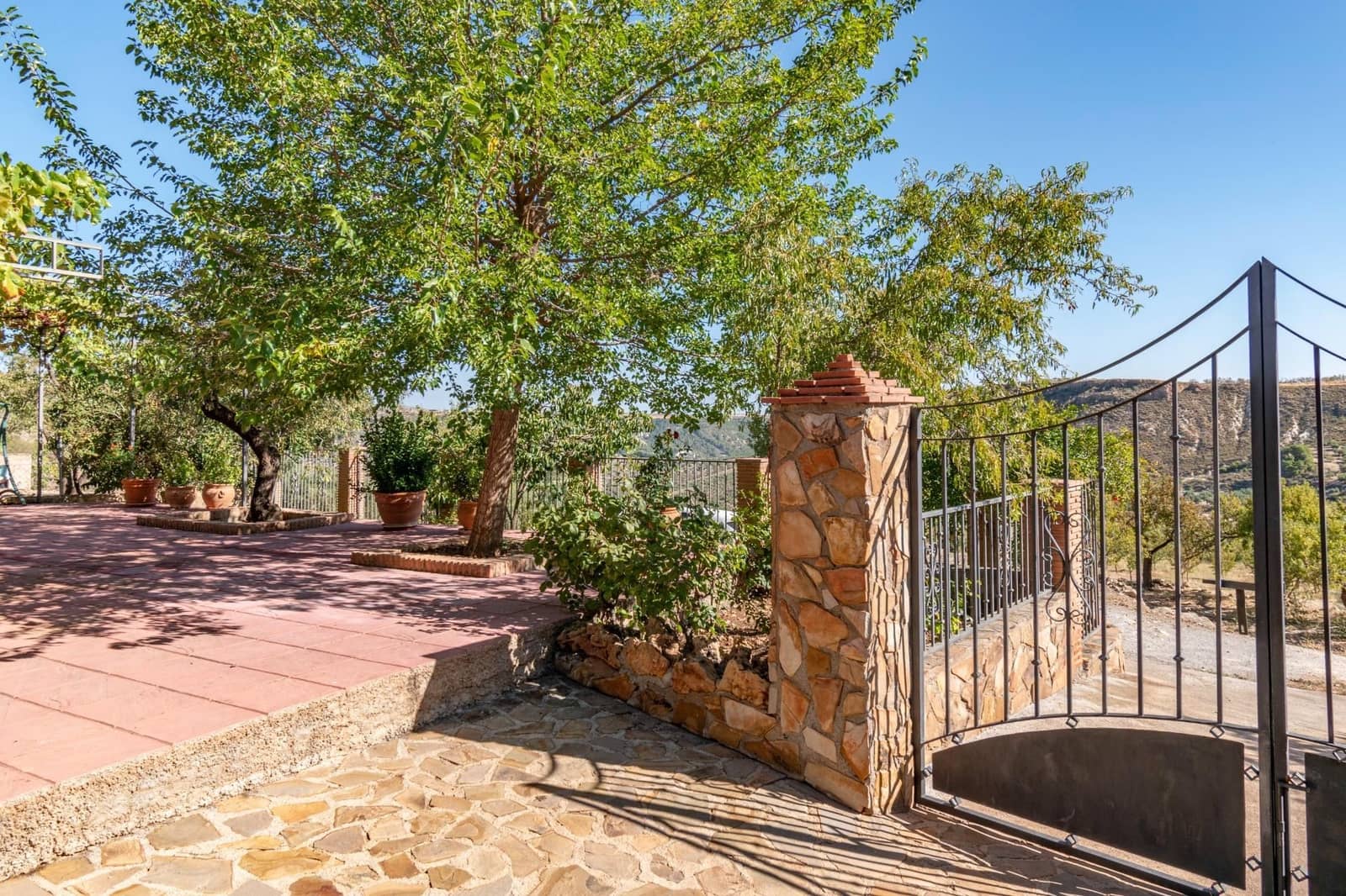 Finca/Casa Rural de 3 habitaciones en La Peza en venta - 149.900 € (Ref: 9534312)