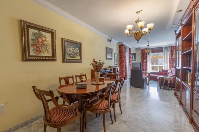 Piso de 4 habitaciones en Pajaritos - Plaza de Toros, Granada ciudad en venta con garaje - 435.000 € (Ref: 9534314)