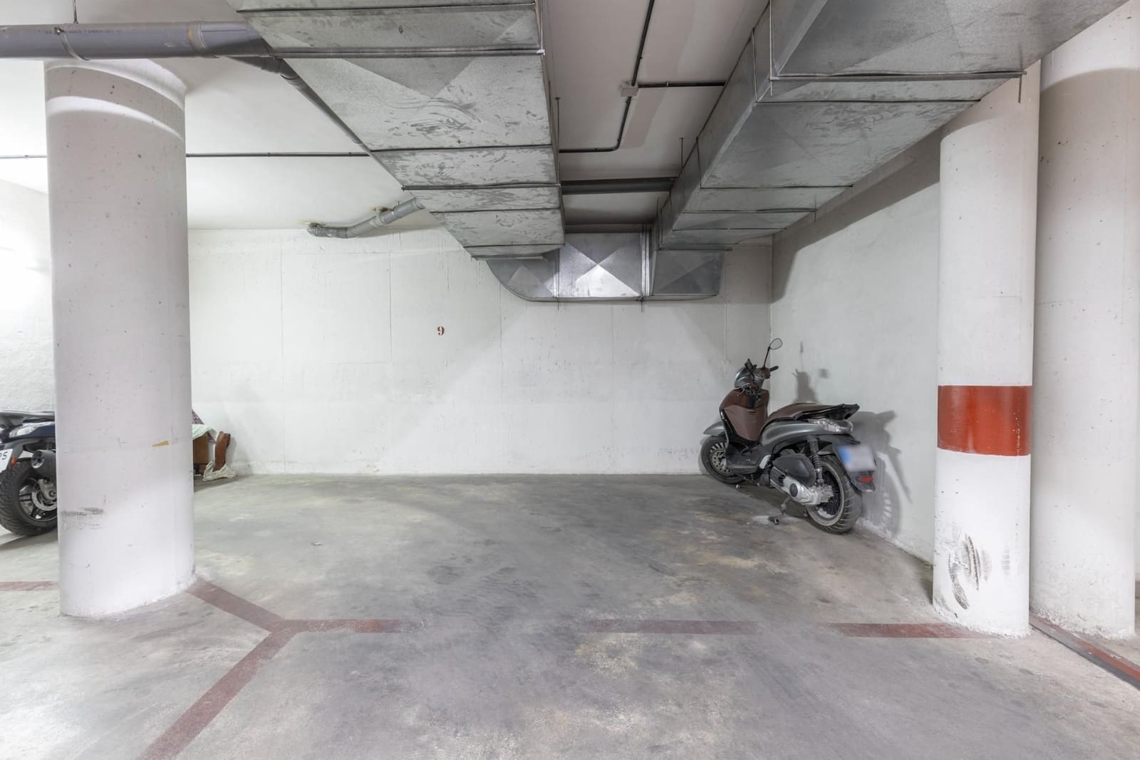 Piso de 4 habitaciones en Granada ciudad en venta con garaje - 435.000 € (Ref: 9534314)