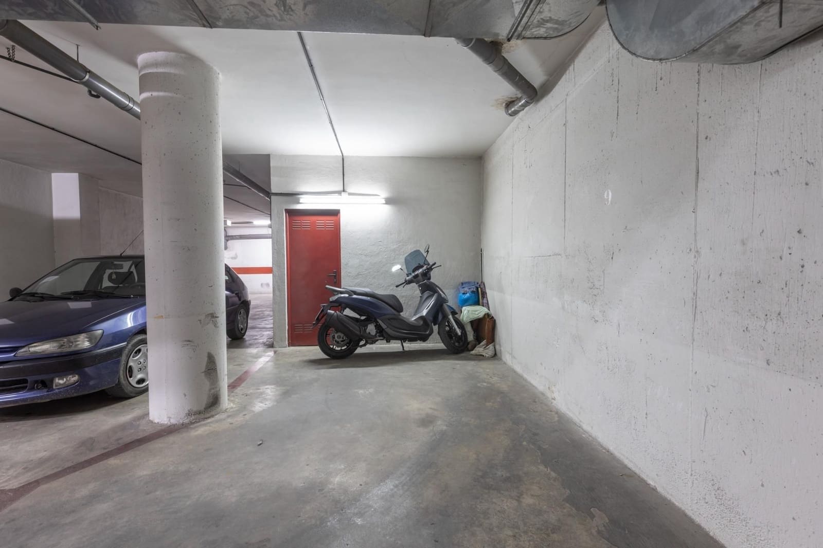 Piso de 4 habitaciones en Granada ciudad en venta con garaje - 435.000 € (Ref: 9534314)