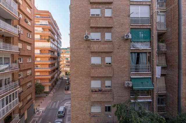 3 soveværelse Lejlighed til salg i Zaidin, Granada by - € 220.000 (Ref: 9534315)