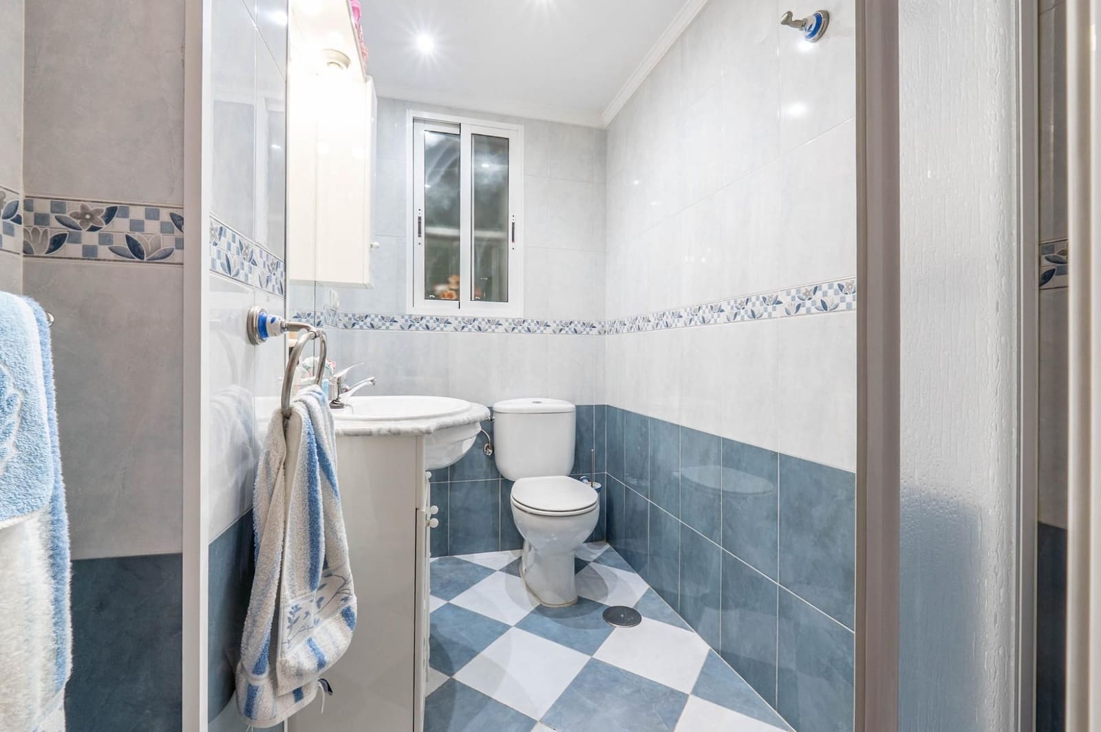 3 soveværelse Lejlighed til salg i Granada by - € 220.000 (Ref: 9534315)