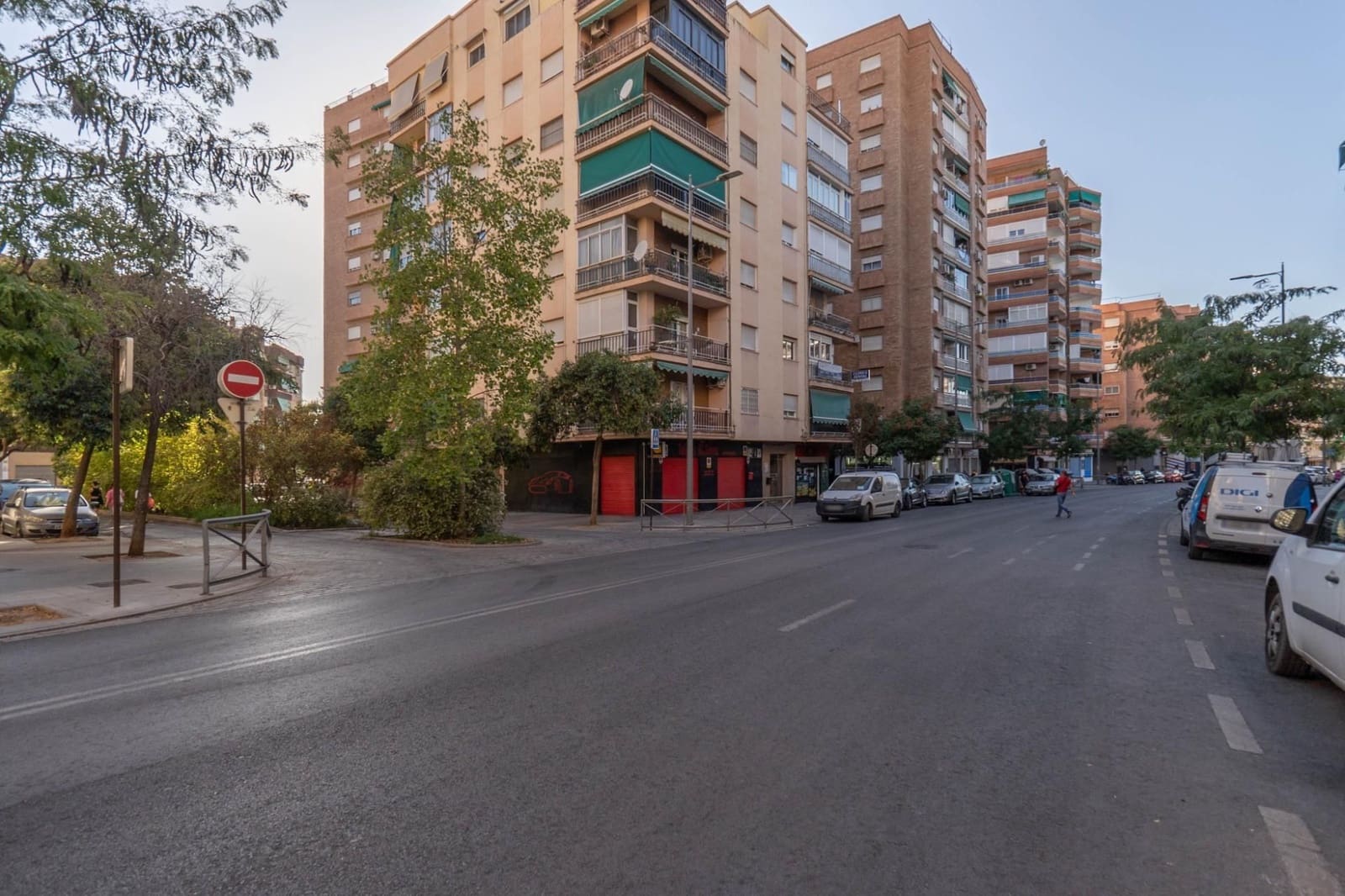 3 soveværelse Lejlighed til salg i Granada by - € 220.000 (Ref: 9534315)