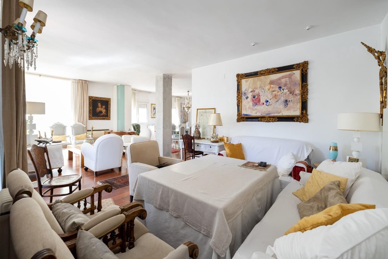 5 sovrum Lägenhet till salu i Granada stad med garage - 799 000 € (Ref: 9534316)