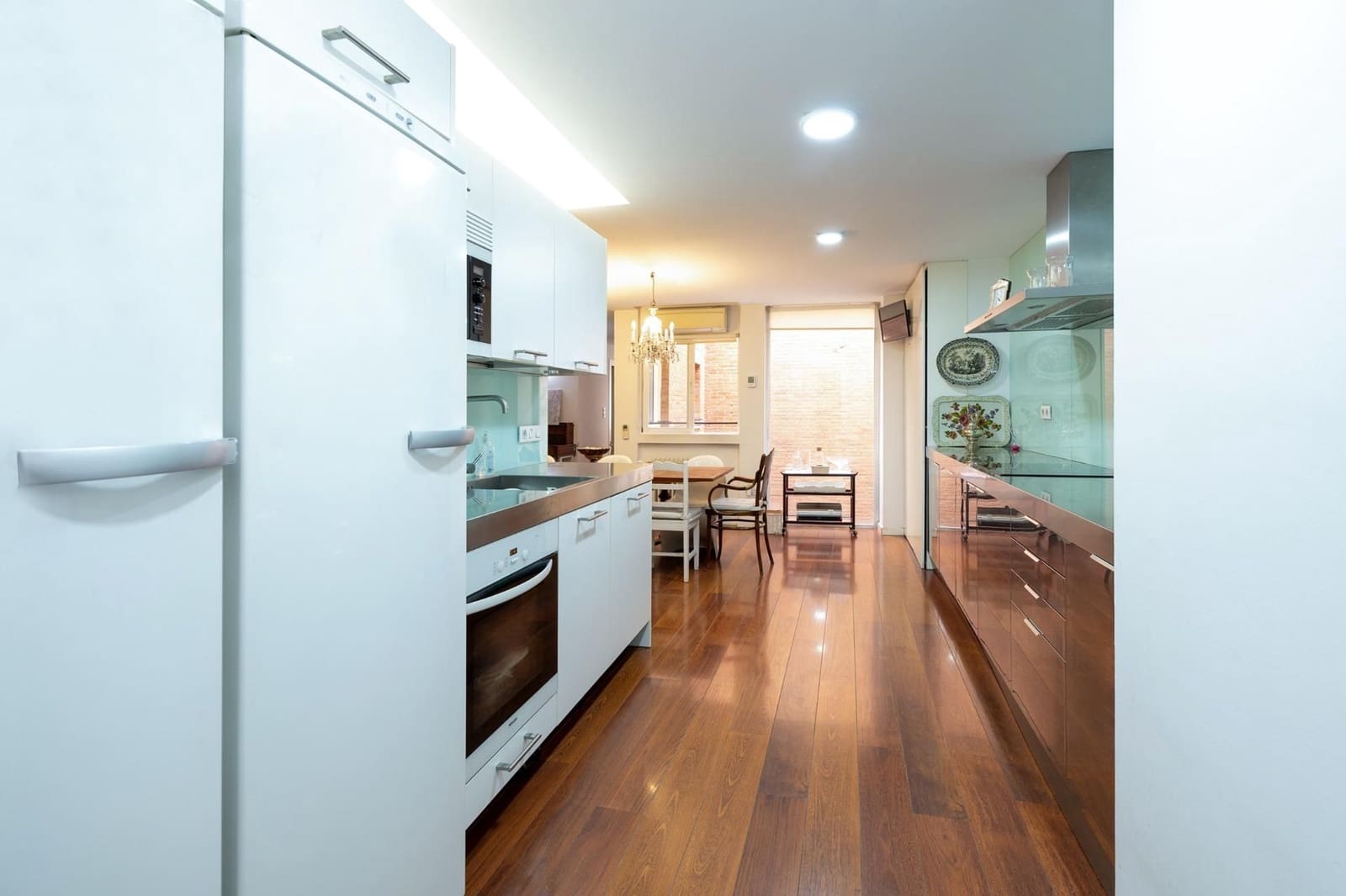 5 sovrum Lägenhet till salu i Granada stad med garage - 799 000 € (Ref: 9534316)