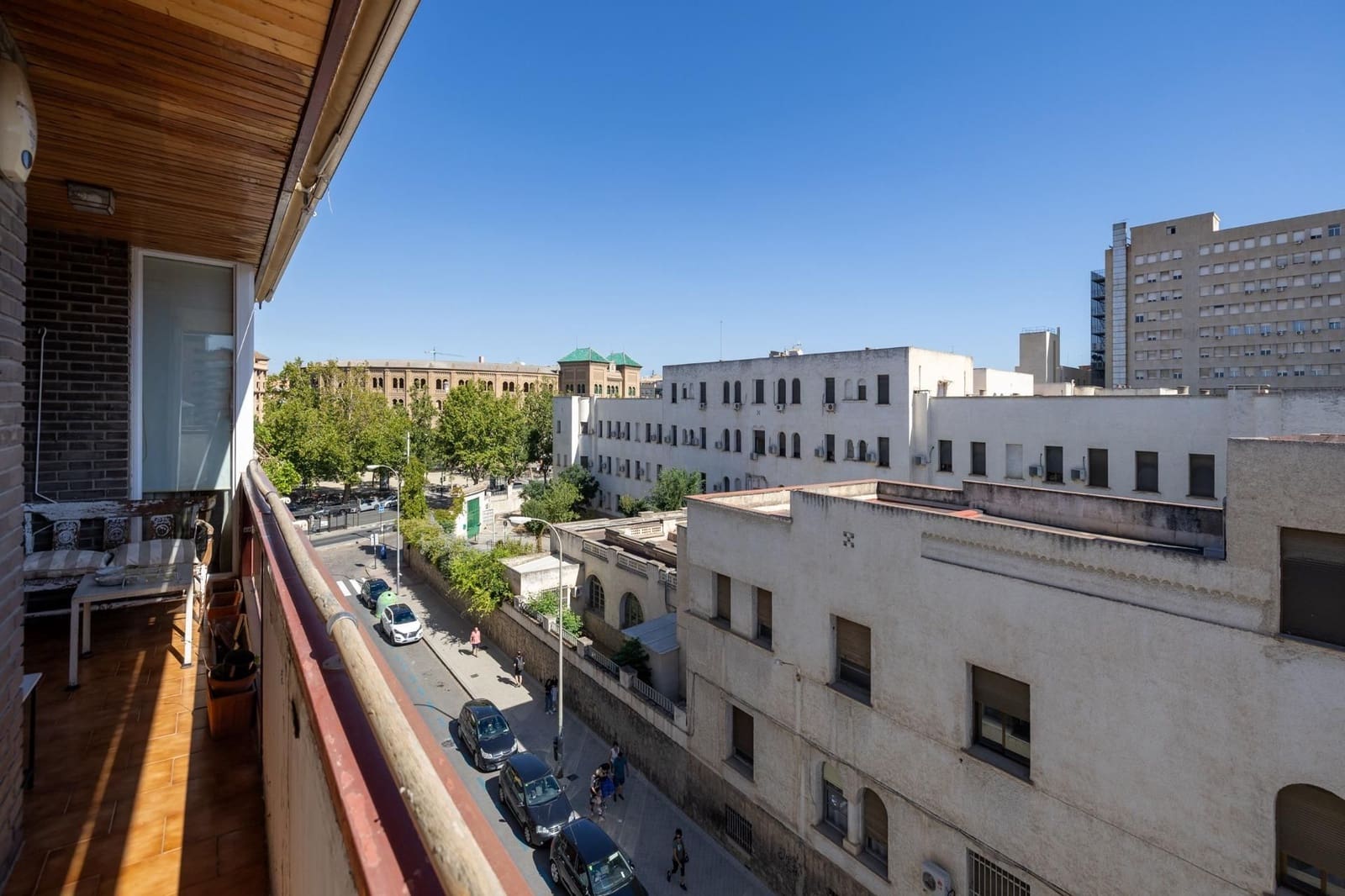5 sovrum Lägenhet till salu i Granada stad med garage - 799 000 € (Ref: 9534316)