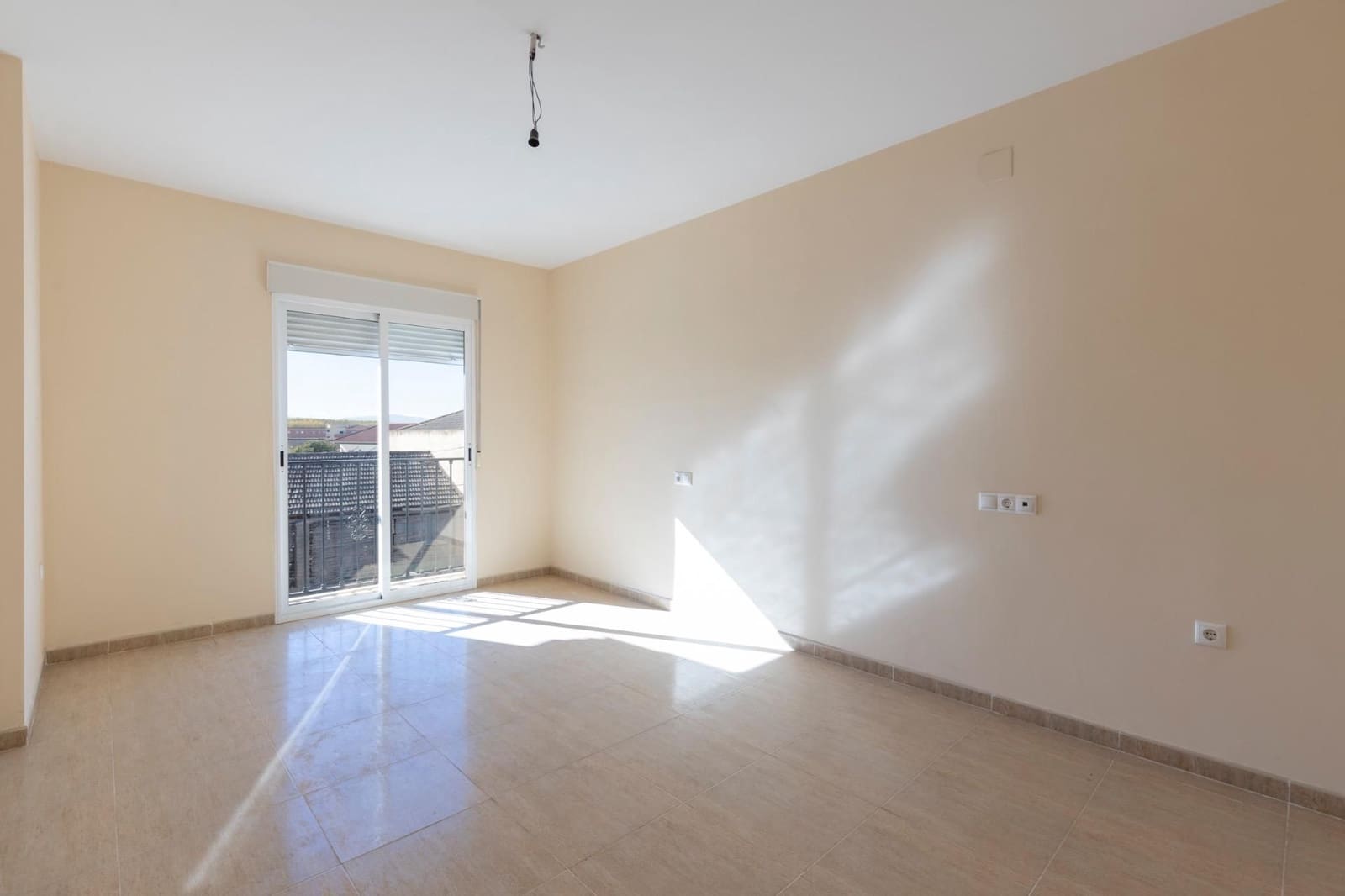 3 sovrum Semi-fristående Villa till salu i Fuente Vaqueros med garage - 175 000 € (Ref: 9534318)