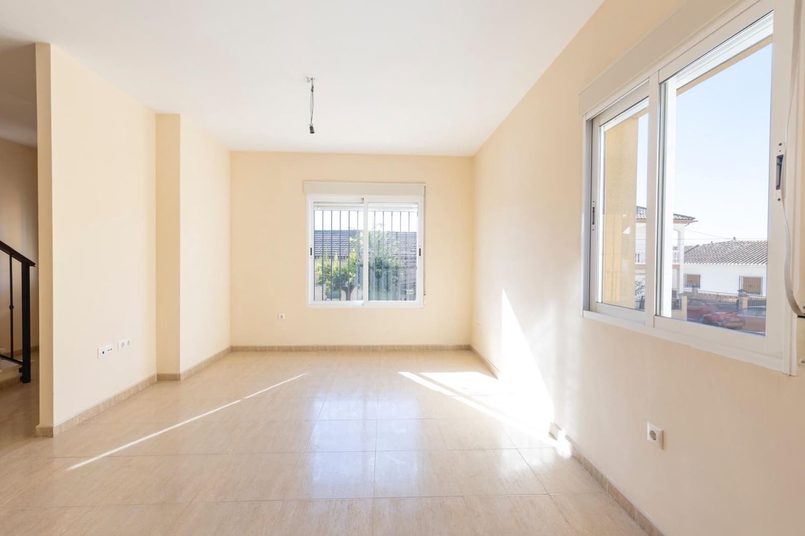 3 sovrum Semi-fristående Villa till salu i Fuente Vaqueros med garage - 175 000 € (Ref: 9534318)