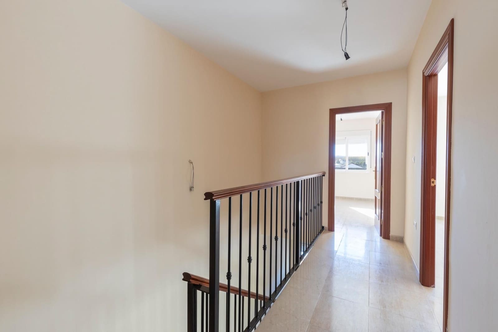 3 sovrum Semi-fristående Villa till salu i Fuente Vaqueros med garage - 175 000 € (Ref: 9534318)