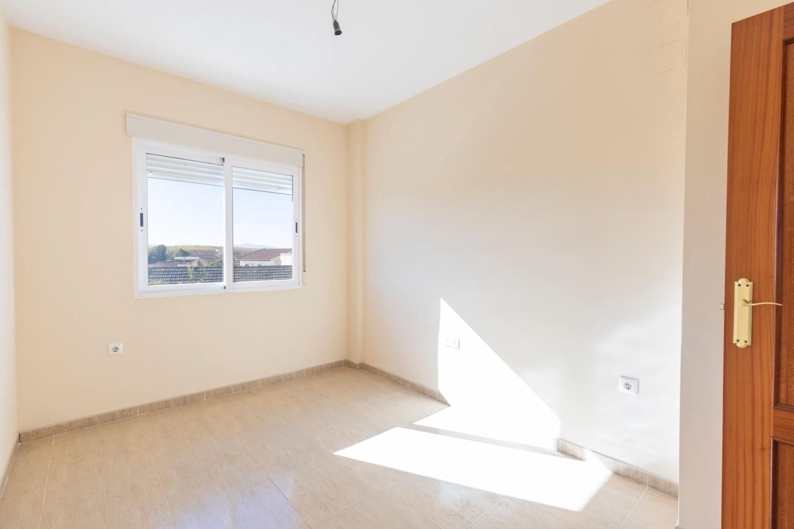 3 sovrum Semi-fristående Villa till salu i Fuente Vaqueros med garage - 175 000 € (Ref: 9534318)