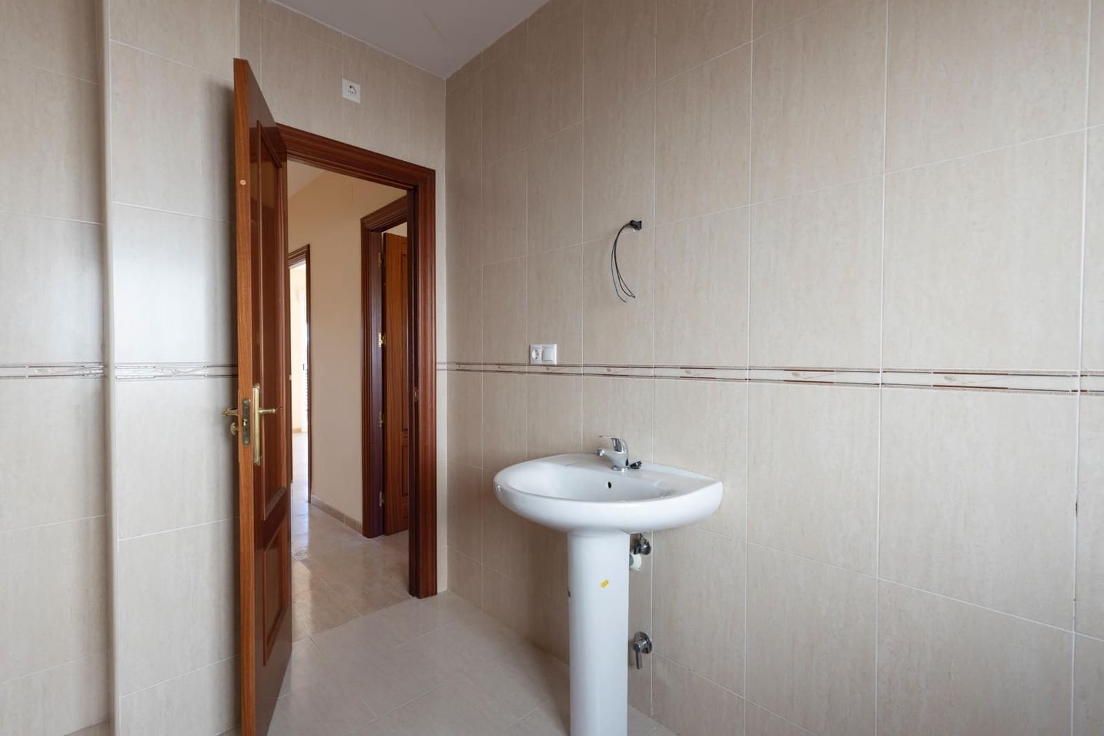 3 sovrum Semi-fristående Villa till salu i Fuente Vaqueros med garage - 175 000 € (Ref: 9534318)