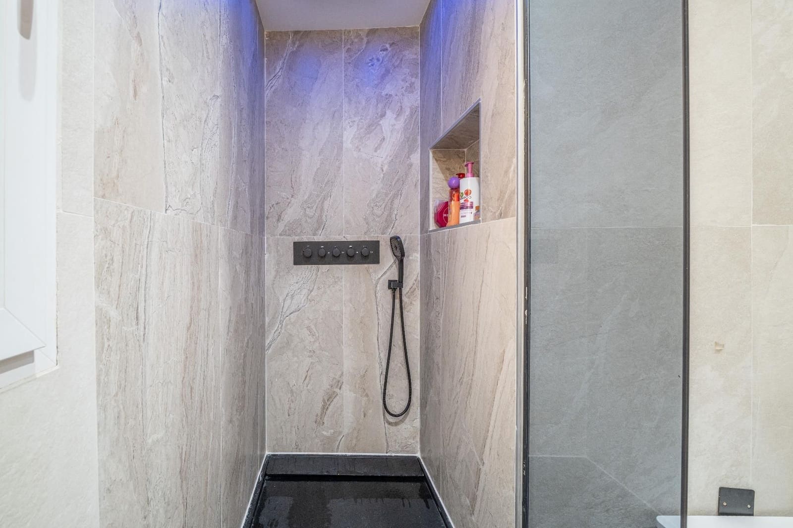 2 bedroom Apartment for sale in Alhendin with garage - € 210,000 (Ref: 9534320)