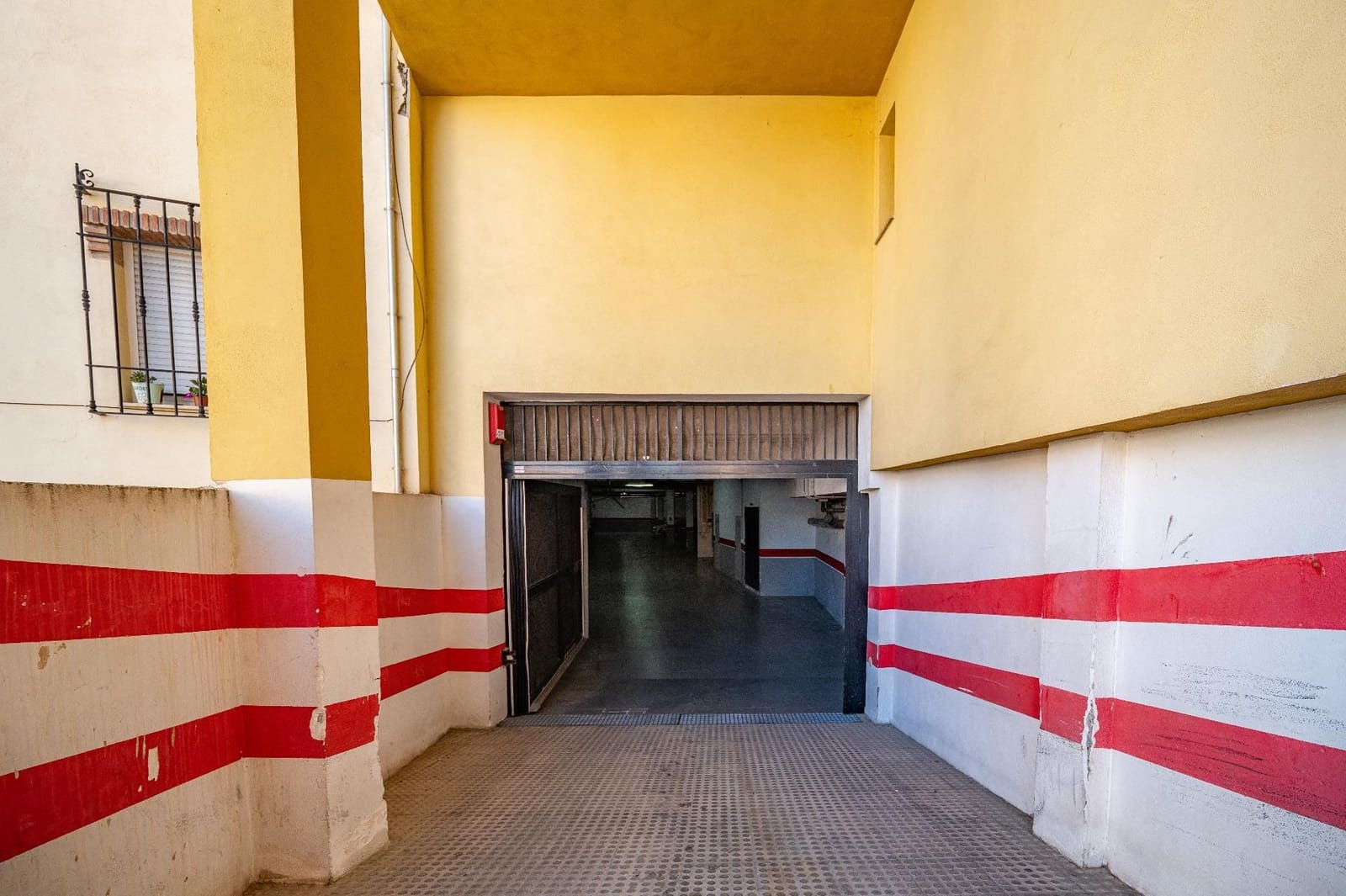 2 bedroom Apartment for sale in Alhendin with garage - € 210,000 (Ref: 9534320)