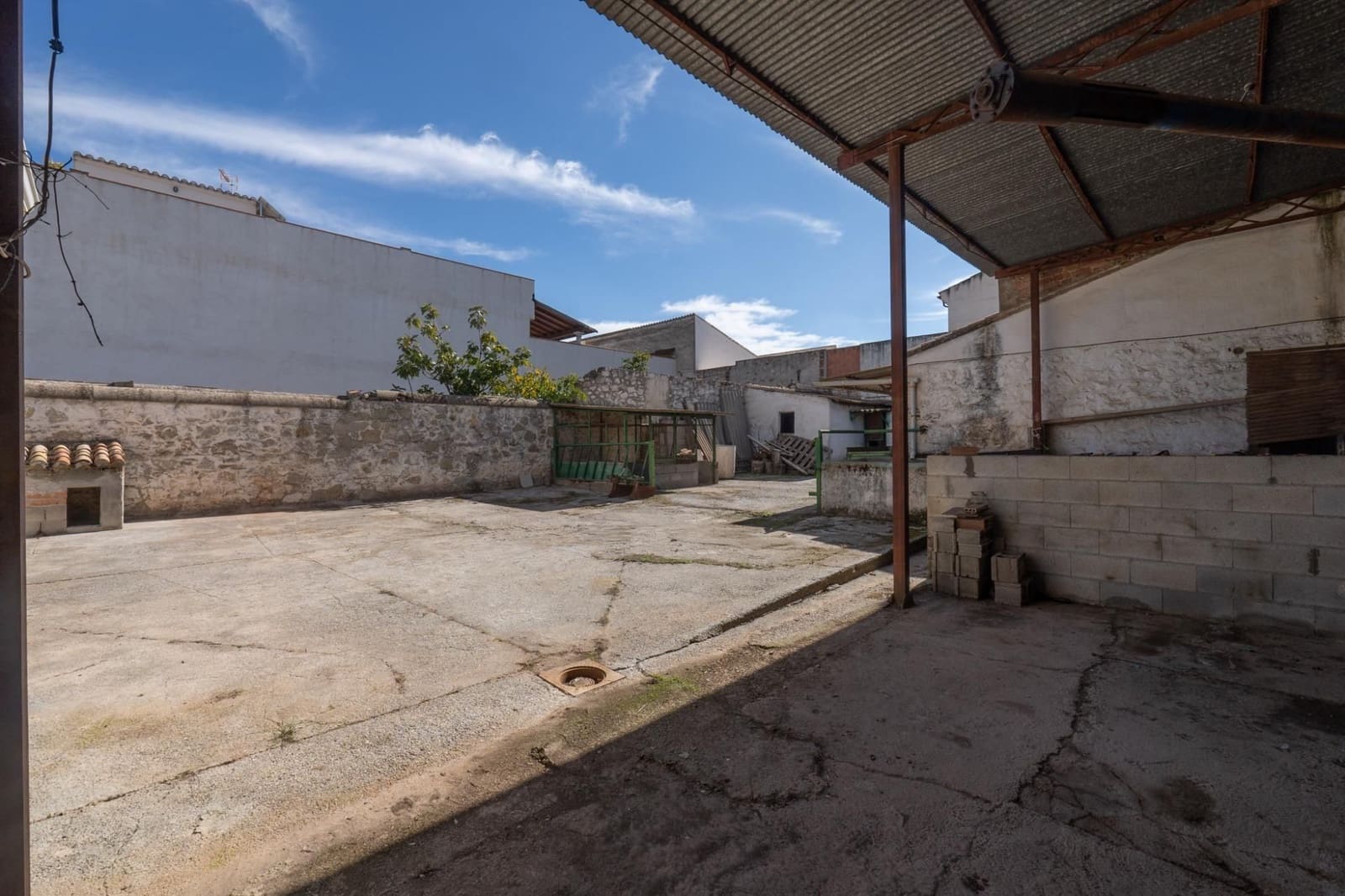 4 soveværelse Finca/Landehus til salg i Albolote - € 230.000 (Ref: 9534322)