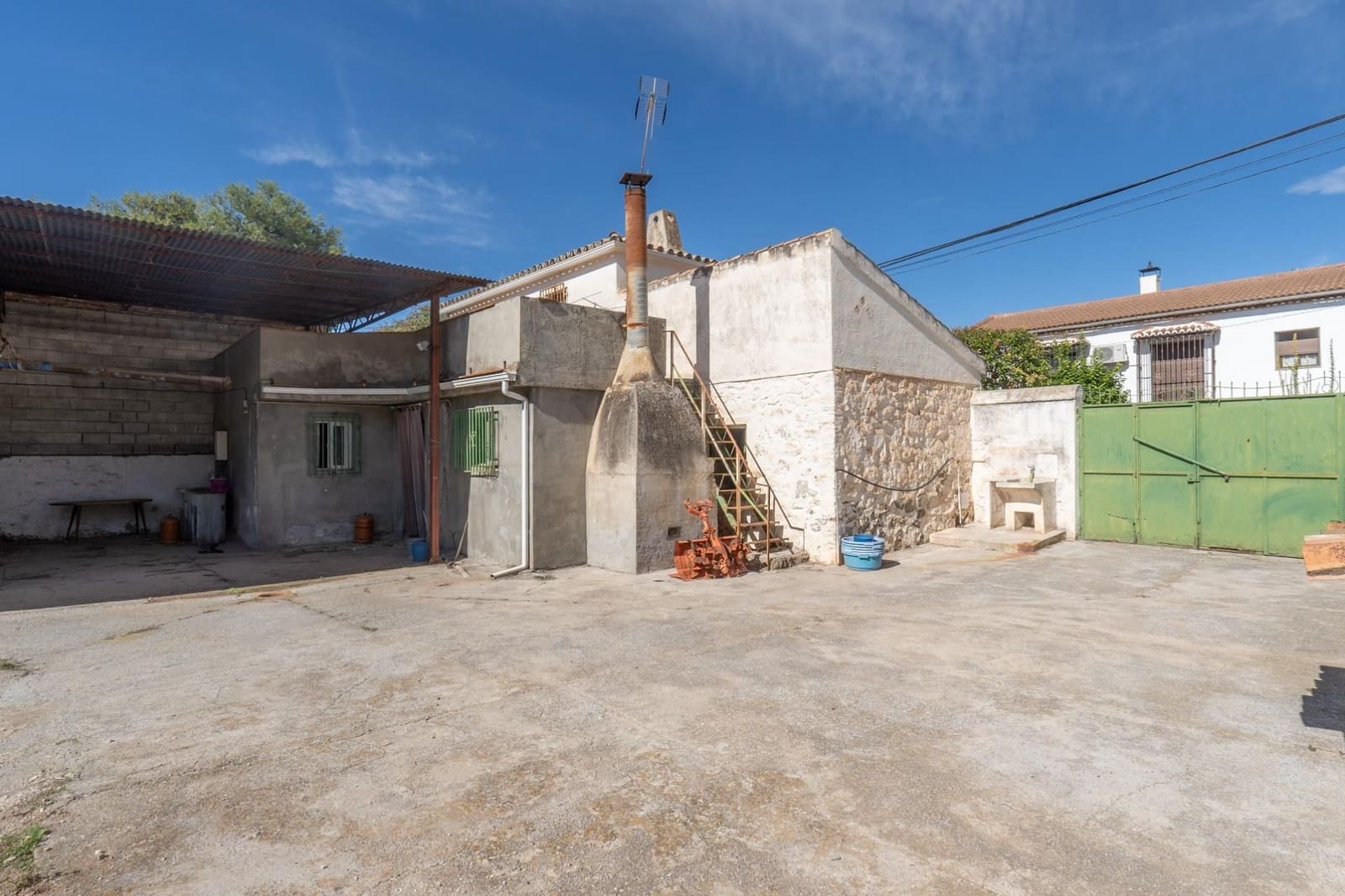 4 soveværelse Finca/Landehus til salg i Albolote - € 230.000 (Ref: 9534322)