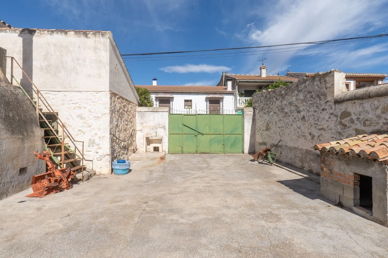 4 soveværelse Finca/Landehus til salg i Albolote - € 230.000 (Ref: 9534322)