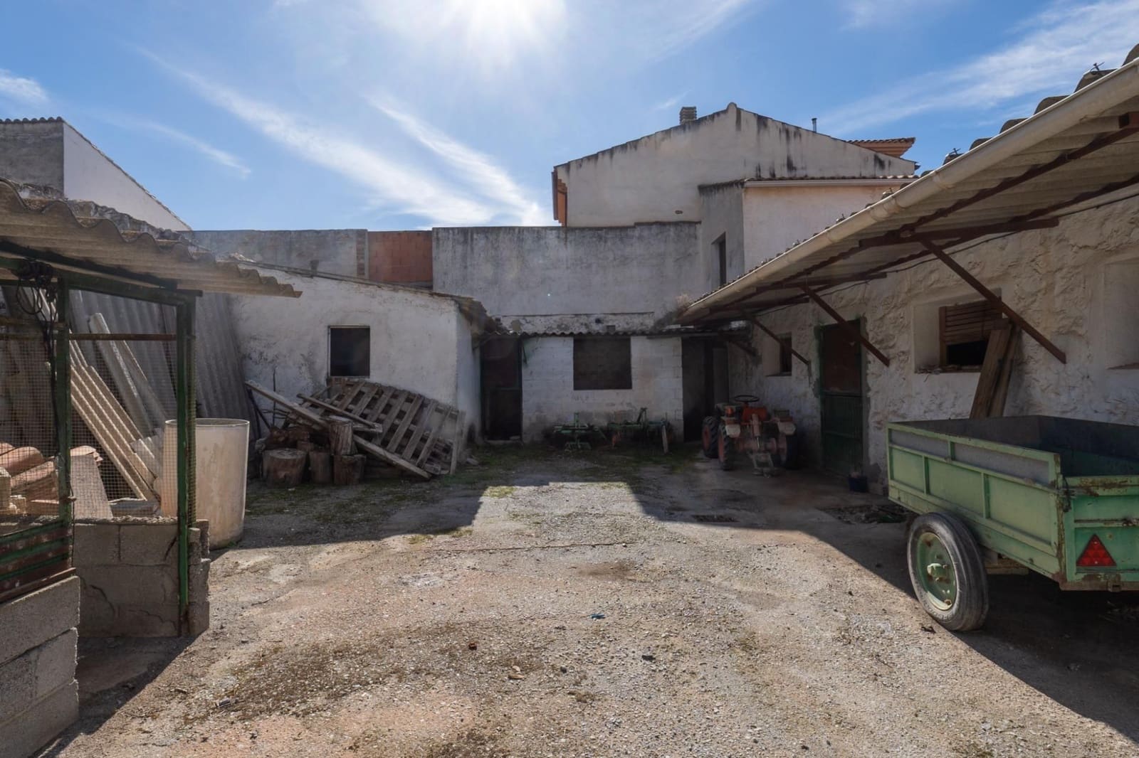 4 soveværelse Finca/Landehus til salg i Albolote - € 230.000 (Ref: 9534322)