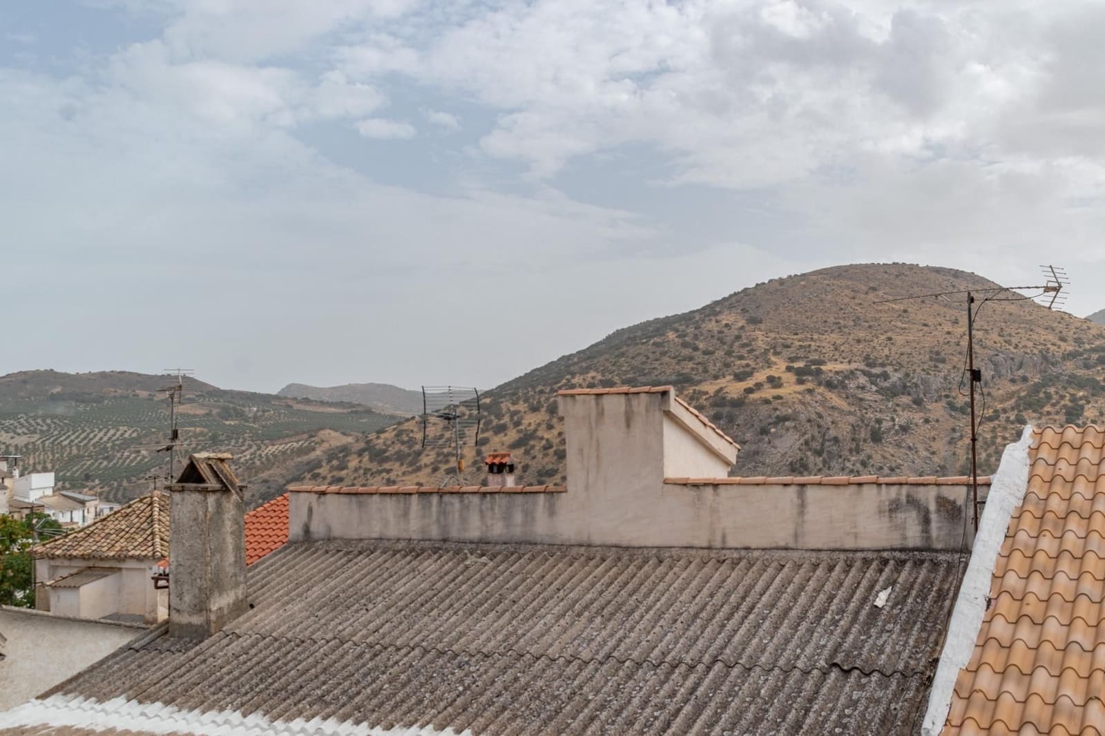 3 makuuhuone Omakotitalo myytävänä paikassa Colomera - 59 900 € (Ref: 9534323)