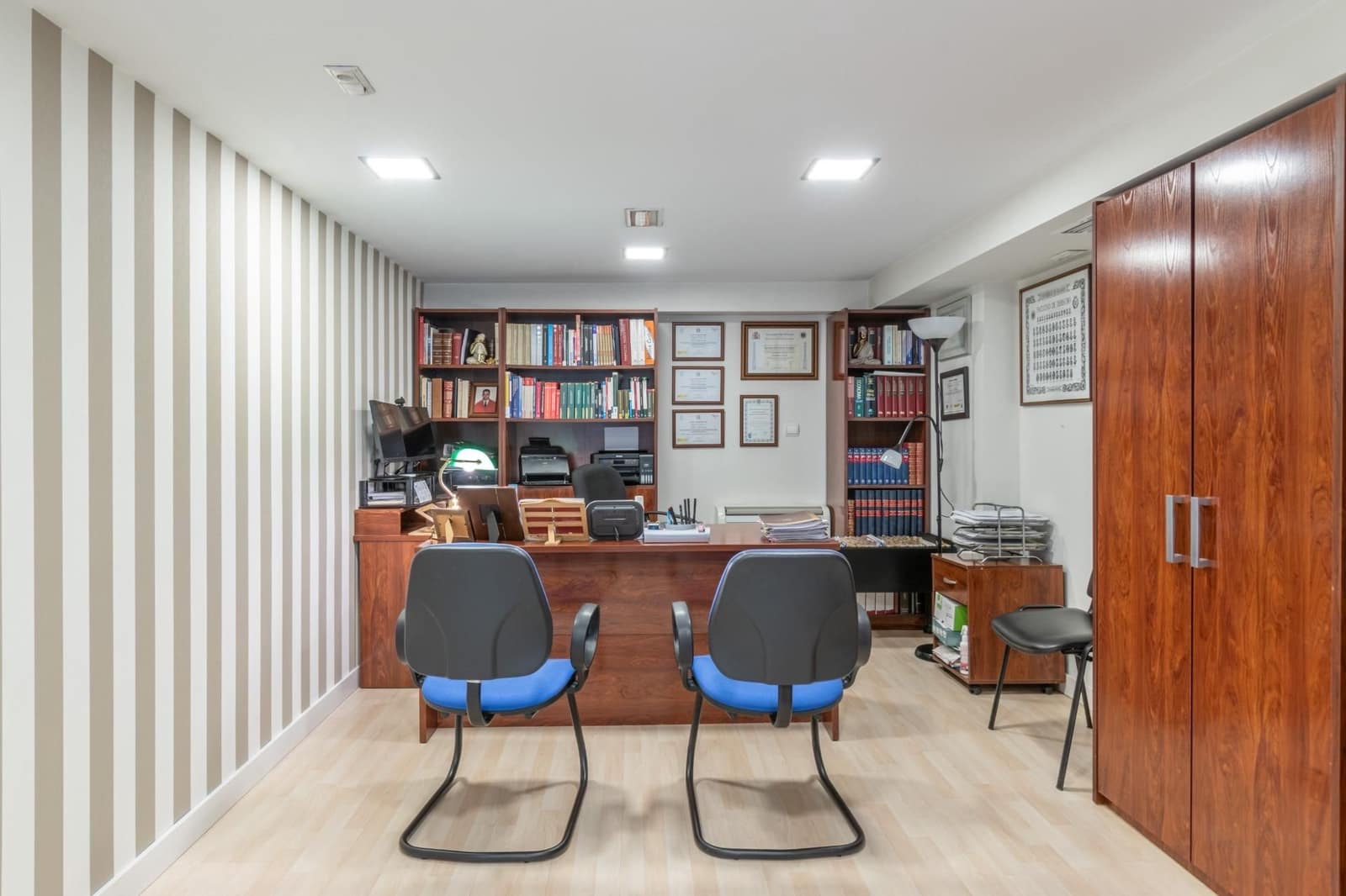 Erhverv til salg i Motril - € 295.000 (Ref: 9534324)