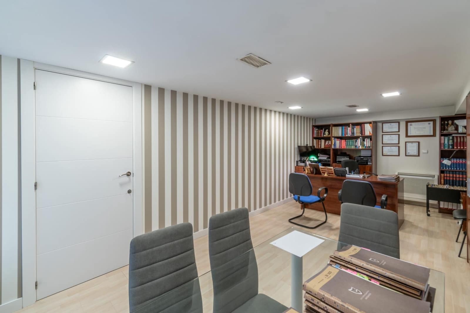 Erhverv til salg i Motril - € 295.000 (Ref: 9534324)