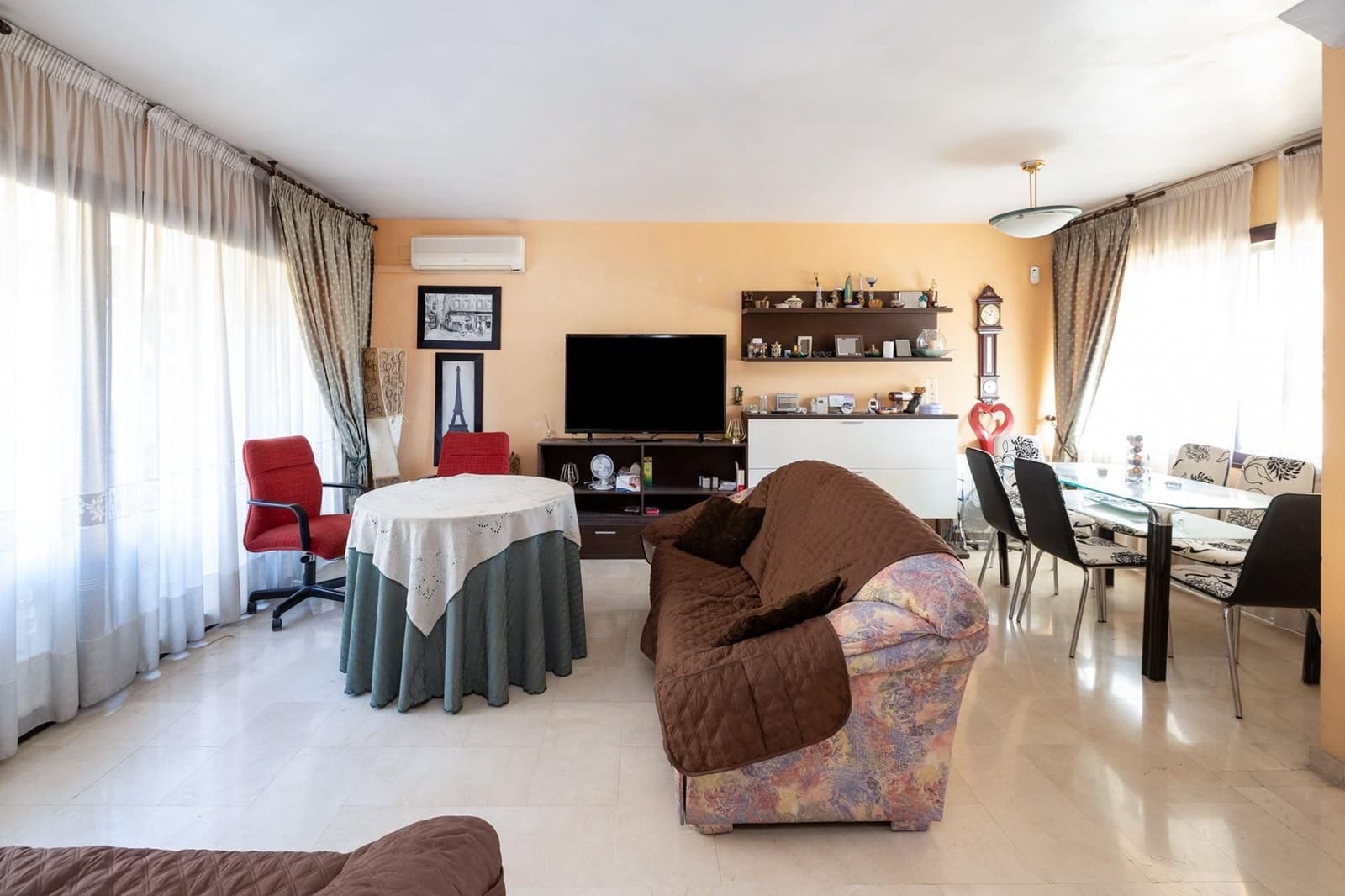 5 makuuhuone Omakotitalo myytävänä paikassa Granada kaupunki mukana 
autotalli - 400 000 € (Ref: 9534325)