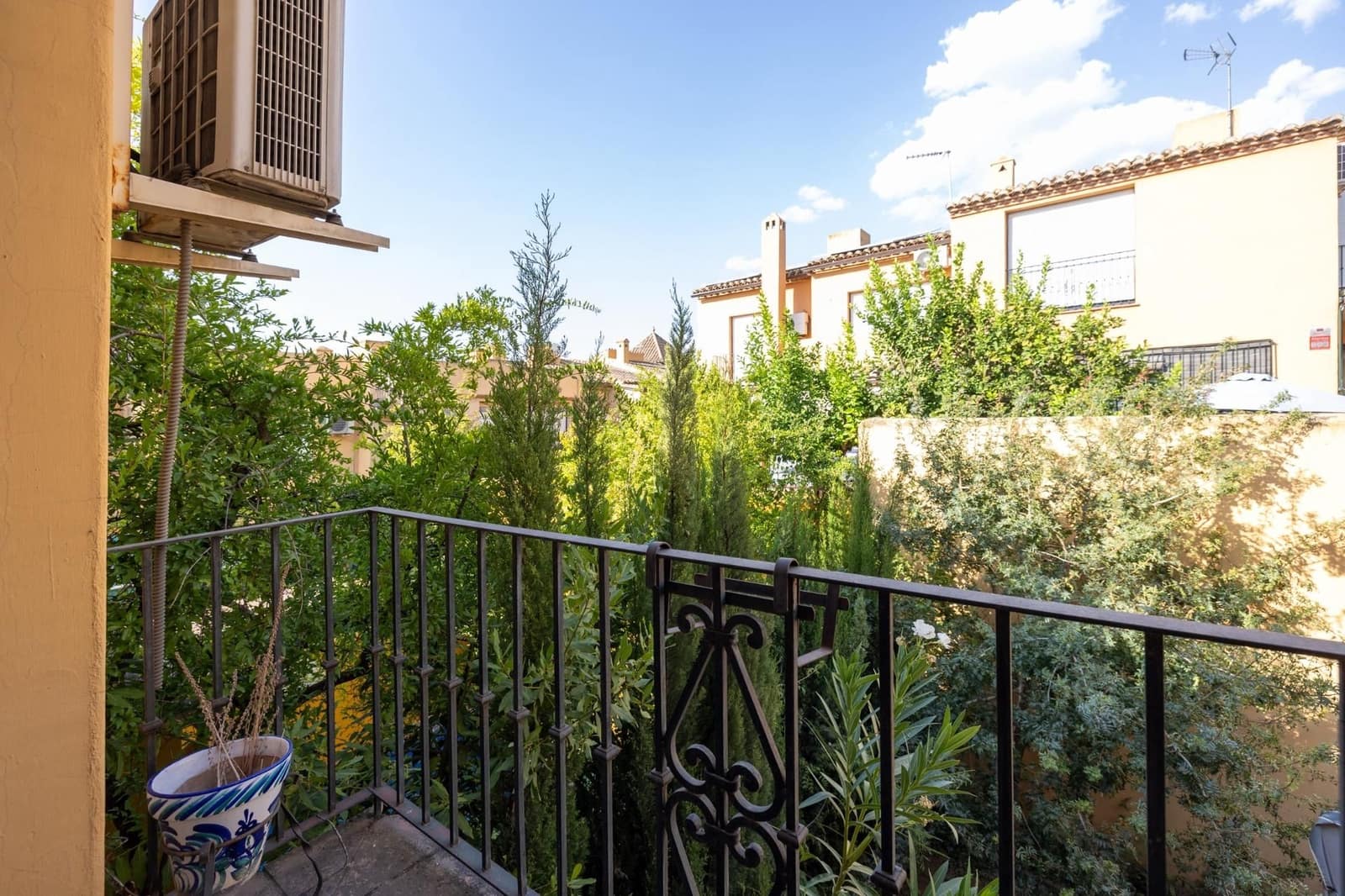 5 makuuhuone Omakotitalo myytävänä paikassa Granada kaupunki mukana 
autotalli - 400 000 € (Ref: 9534325)