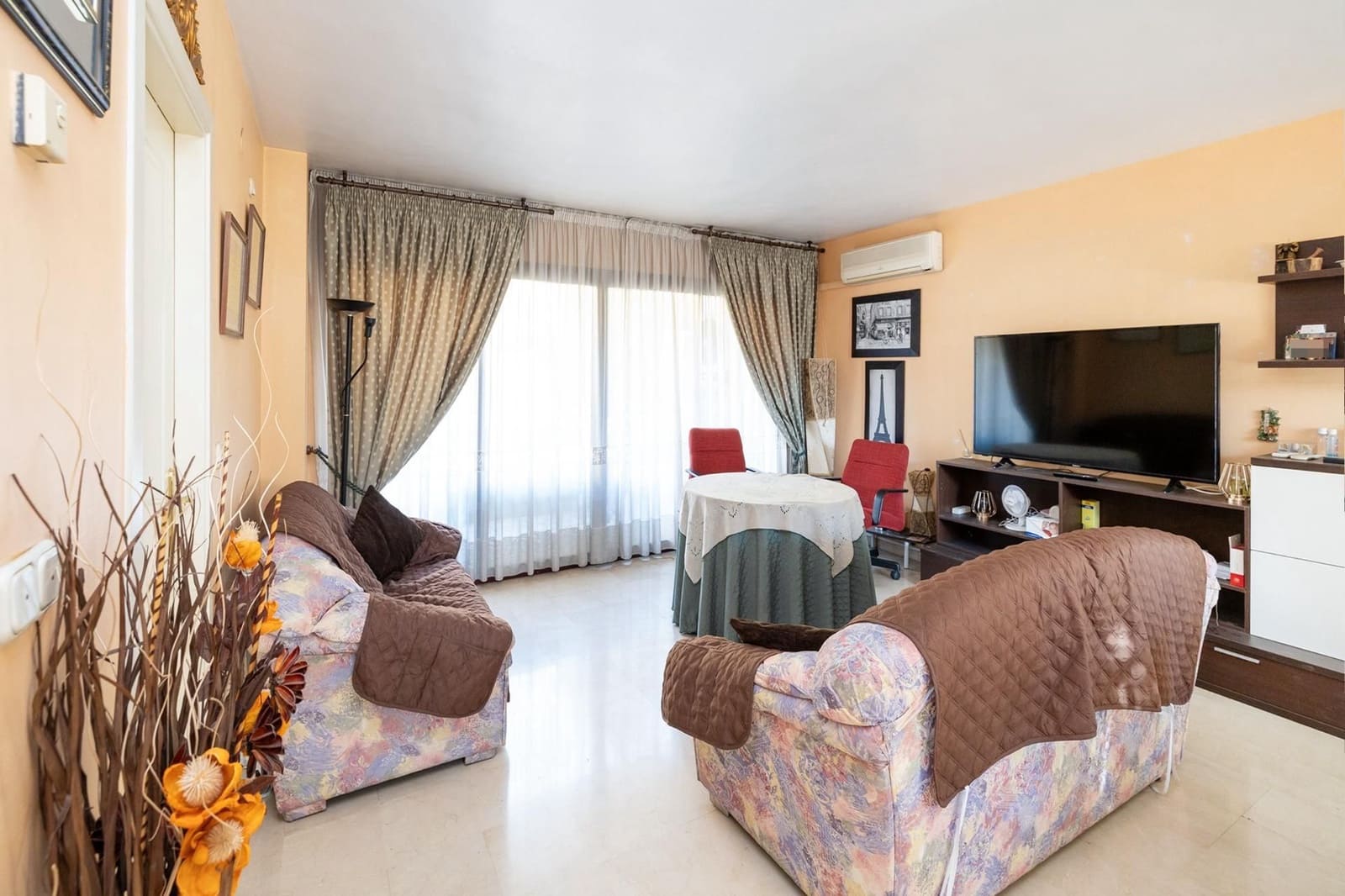 5 makuuhuone Omakotitalo myytävänä paikassa Granada kaupunki mukana 
autotalli - 400 000 € (Ref: 9534325)