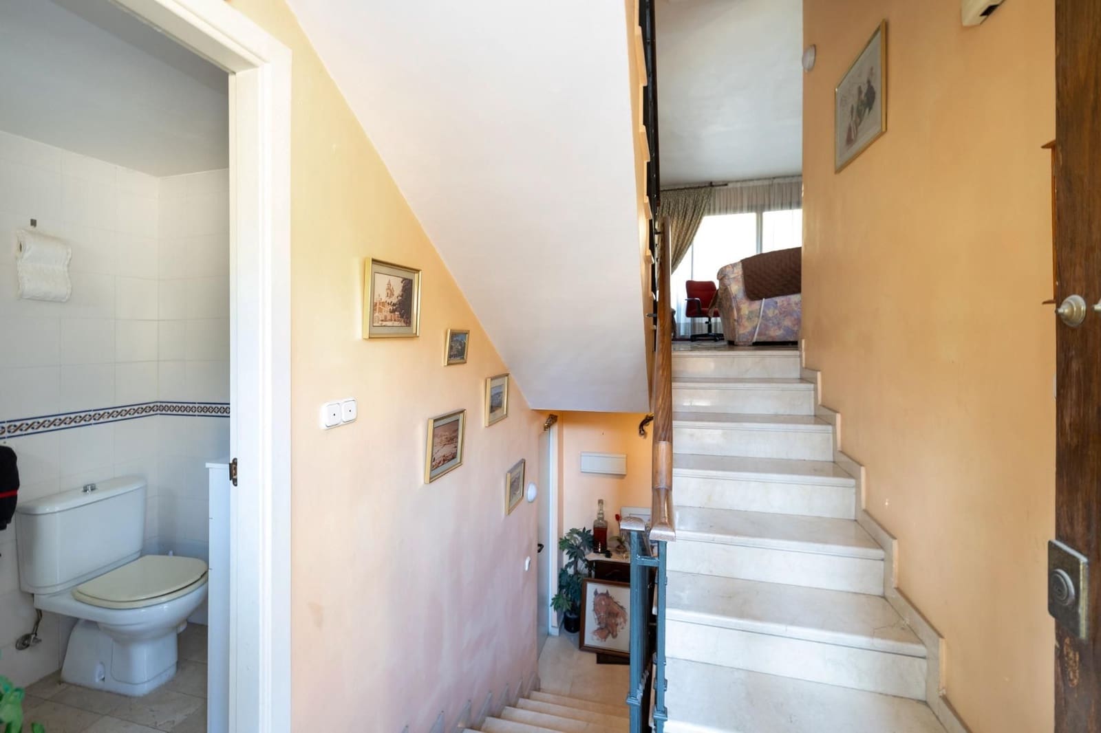 5 makuuhuone Omakotitalo myytävänä paikassa Granada kaupunki mukana 
autotalli - 400 000 € (Ref: 9534325)