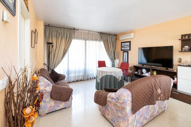 5 makuuhuone Omakotitalo myytävänä paikassa Cerrillo de Maracena - Periodistas, Granada kaupunki mukana 
autotalli - 400 000 € (Ref: 9534325)