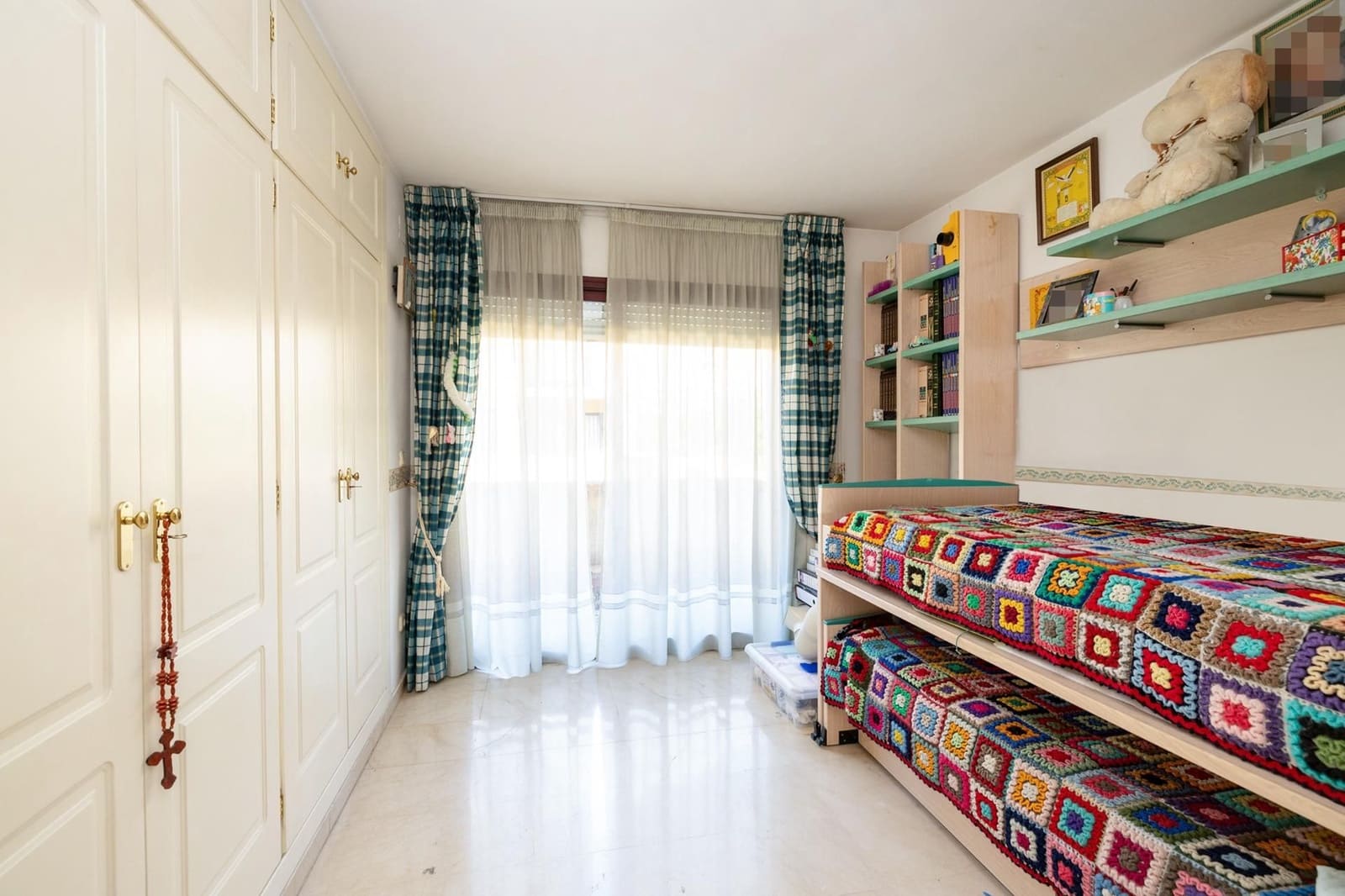 5 makuuhuone Omakotitalo myytävänä paikassa Granada kaupunki mukana 
autotalli - 400 000 € (Ref: 9534325)