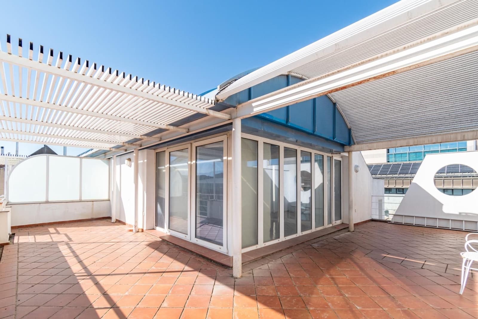 6 soveværelse Villa til salg i Granada by med swimmingpool garage - € 1.050.000 (Ref: 9534327)