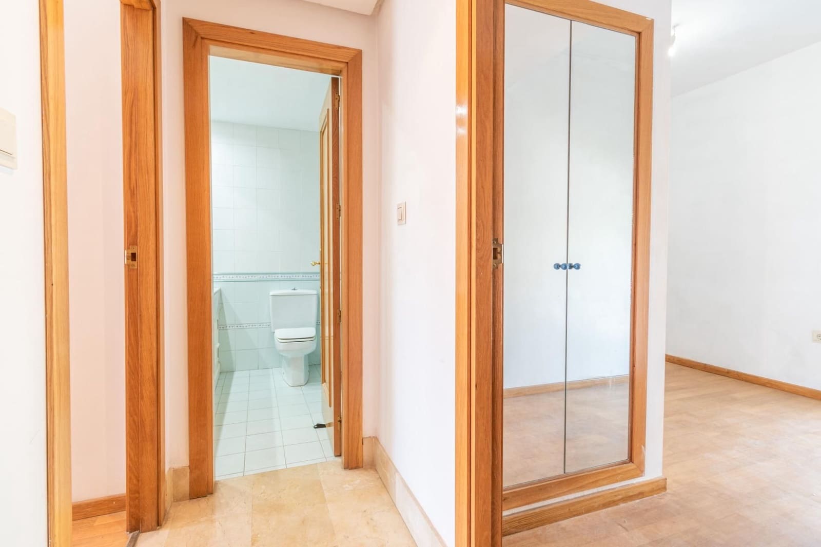 6 soveværelse Villa til salg i Granada by med swimmingpool garage - € 1.050.000 (Ref: 9534327)