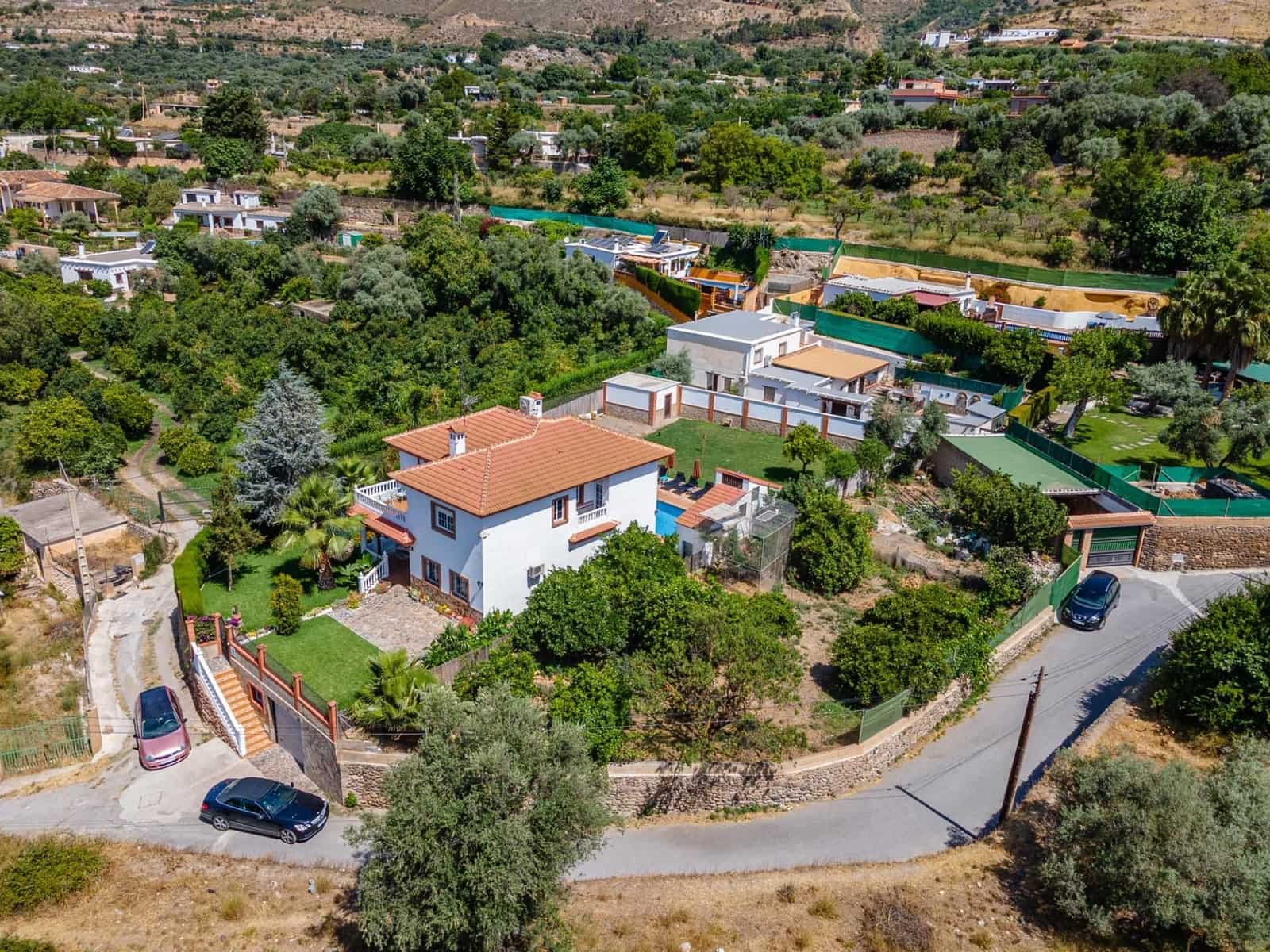 5 soveværelse Finca/Landehus til salg i Orgiva med swimmingpool garage - € 580.000 (Ref: 9534329)