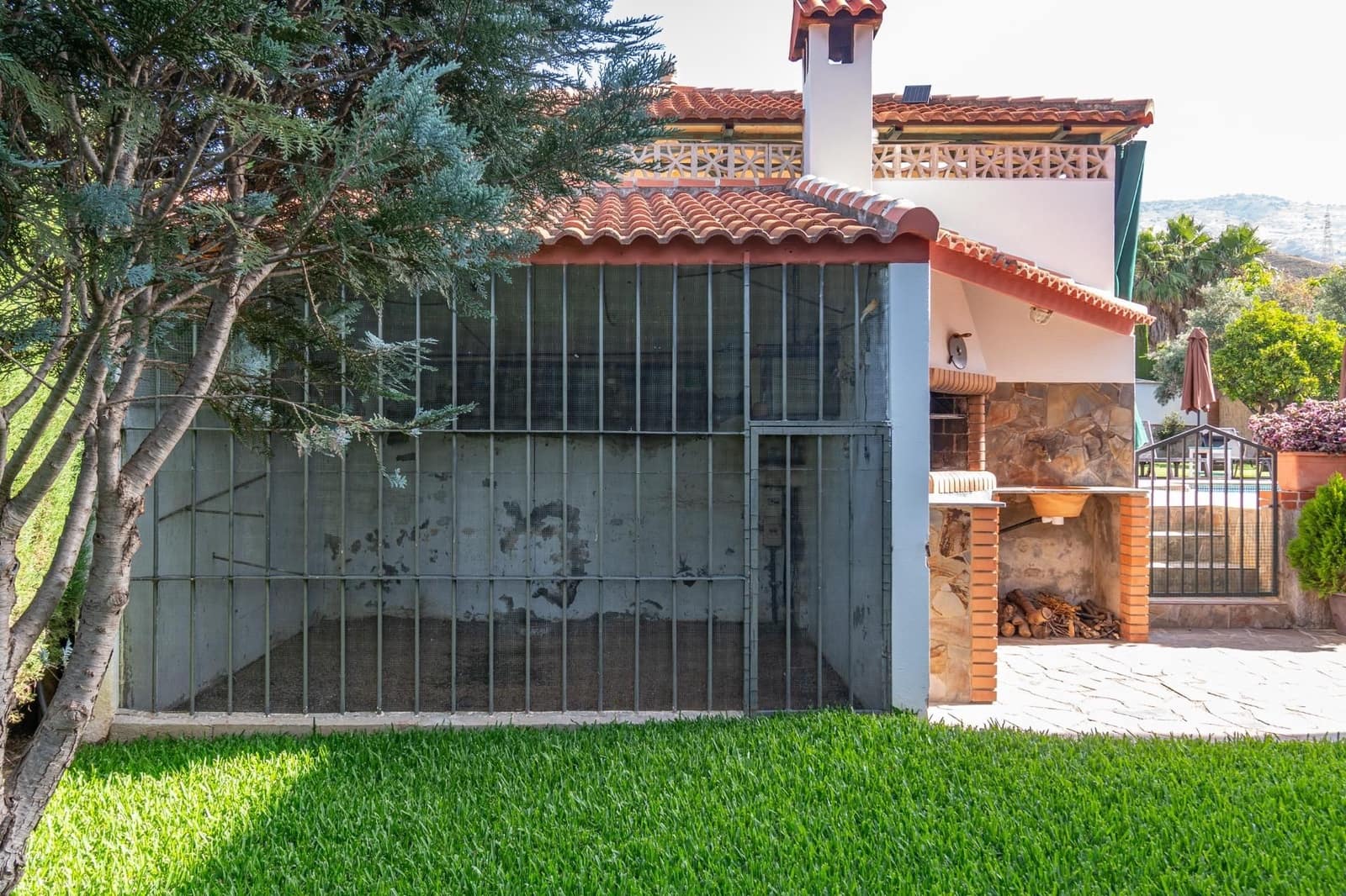 5 soveværelse Finca/Landehus til salg i Orgiva med swimmingpool garage - € 580.000 (Ref: 9534329)