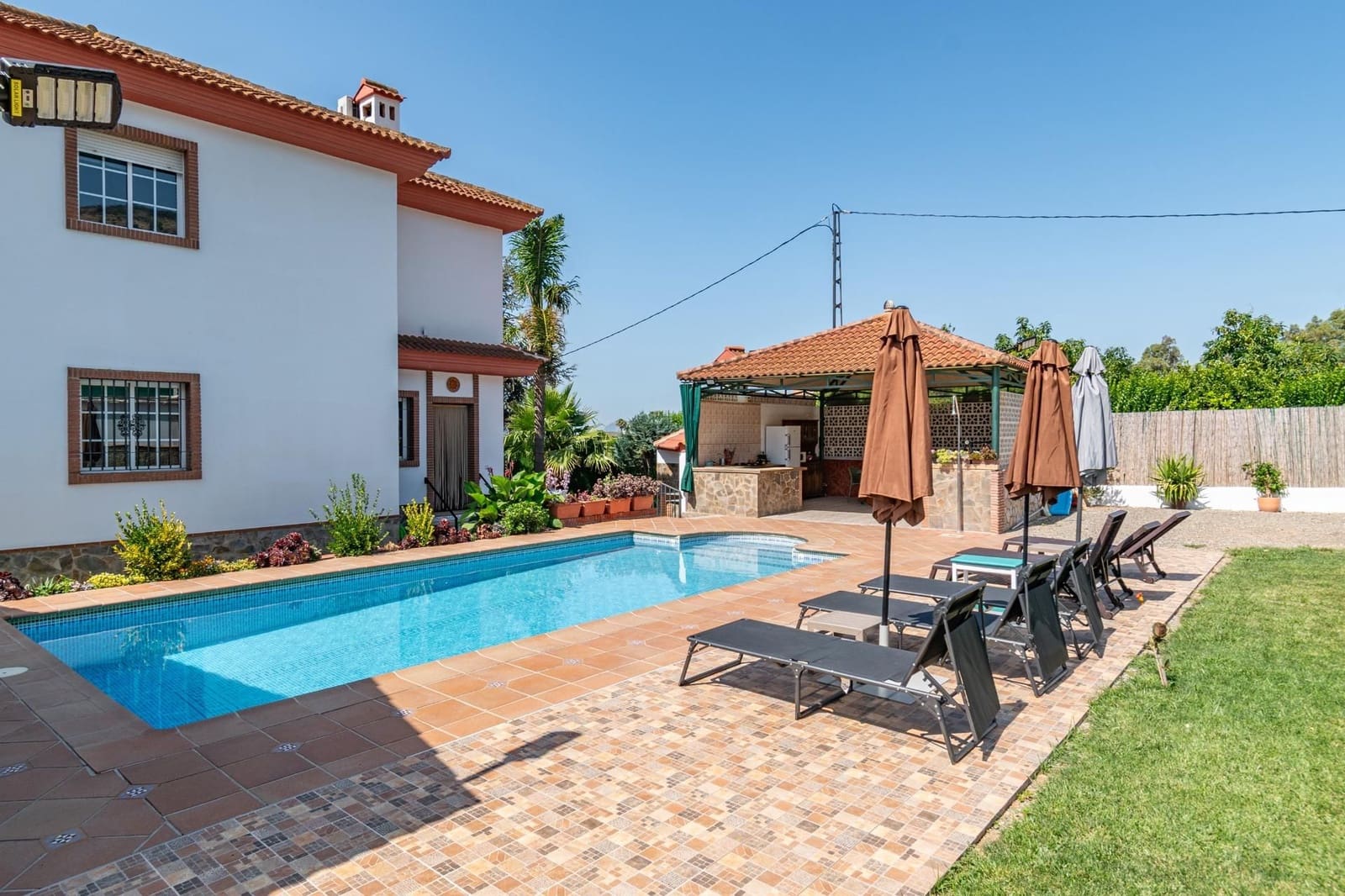 5 soveværelse Finca/Landehus til salg i Orgiva med swimmingpool garage - € 580.000 (Ref: 9534329)