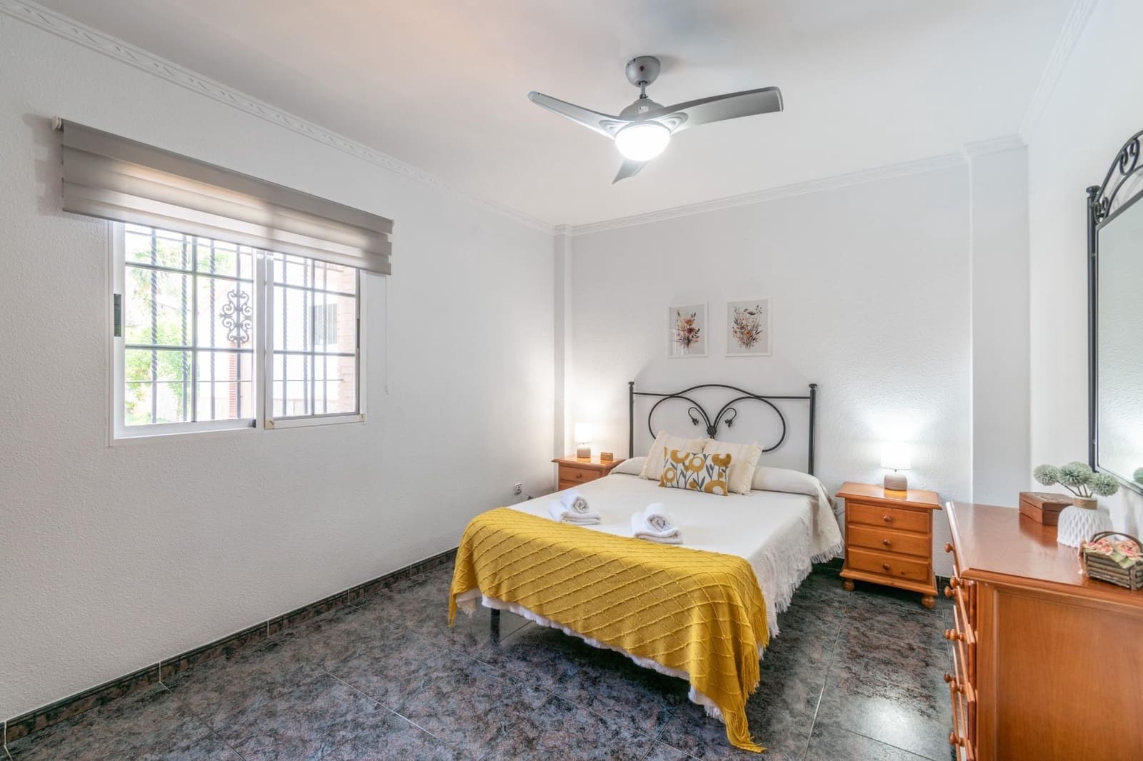 5 soveværelse Finca/Landehus til salg i Orgiva med swimmingpool garage - € 580.000 (Ref: 9534329)