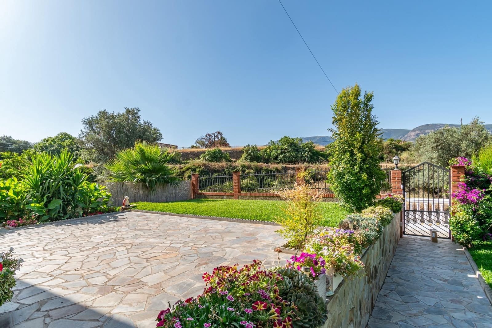 5 soveværelse Finca/Landehus til salg i Orgiva med swimmingpool garage - € 580.000 (Ref: 9534329)